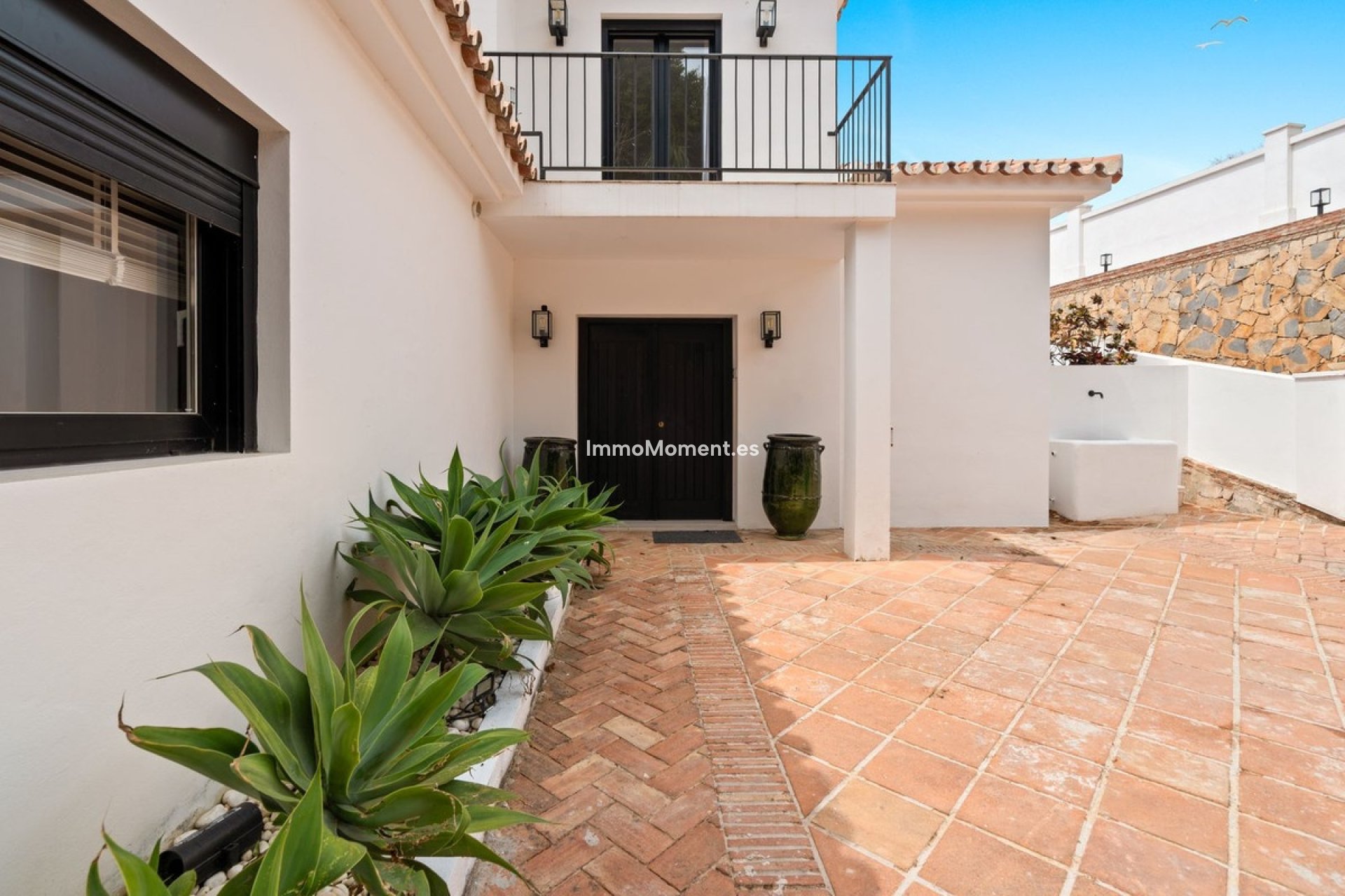 Resale - Detached villa - New Golden Mile