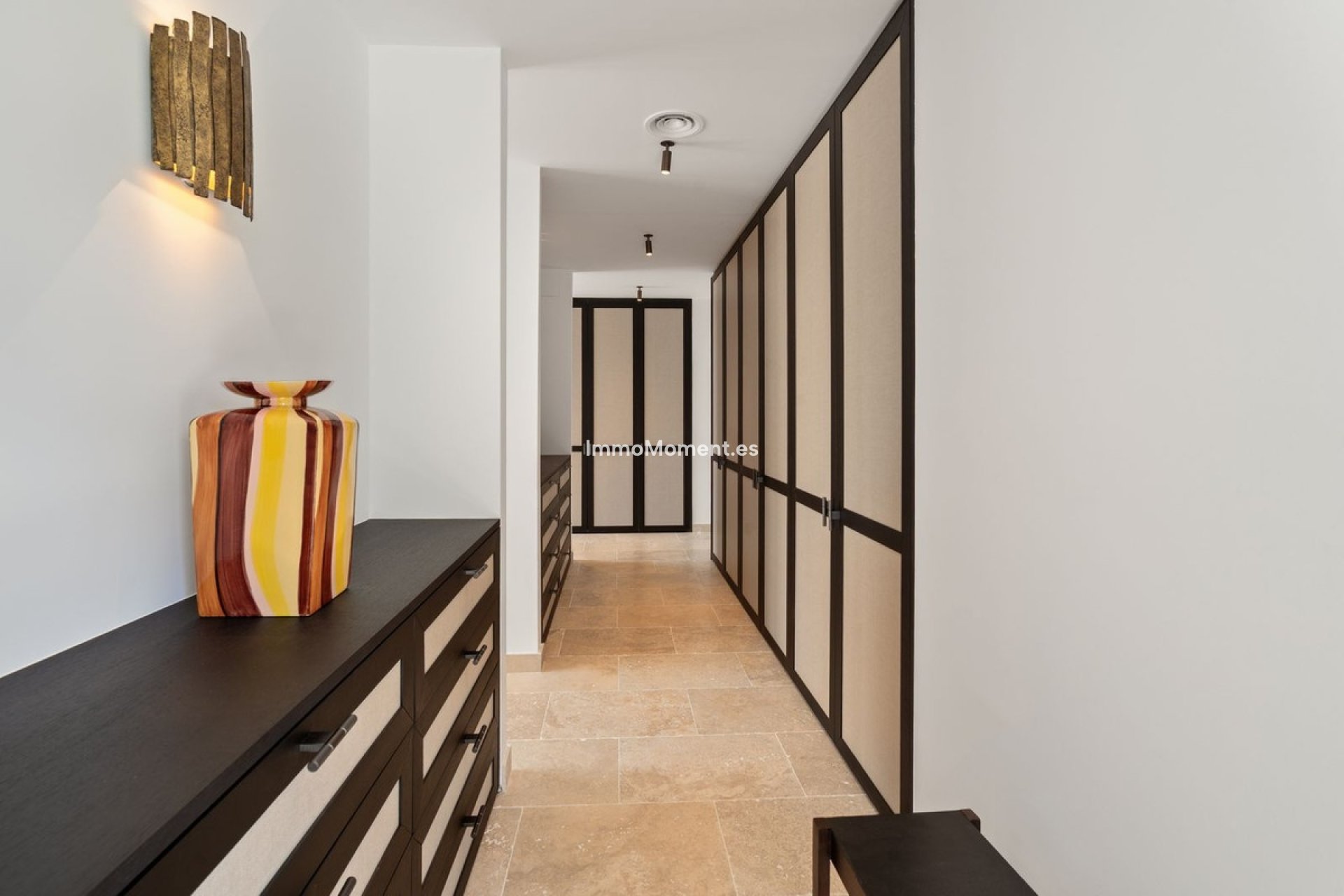 Resale - Detached villa - New Golden Mile