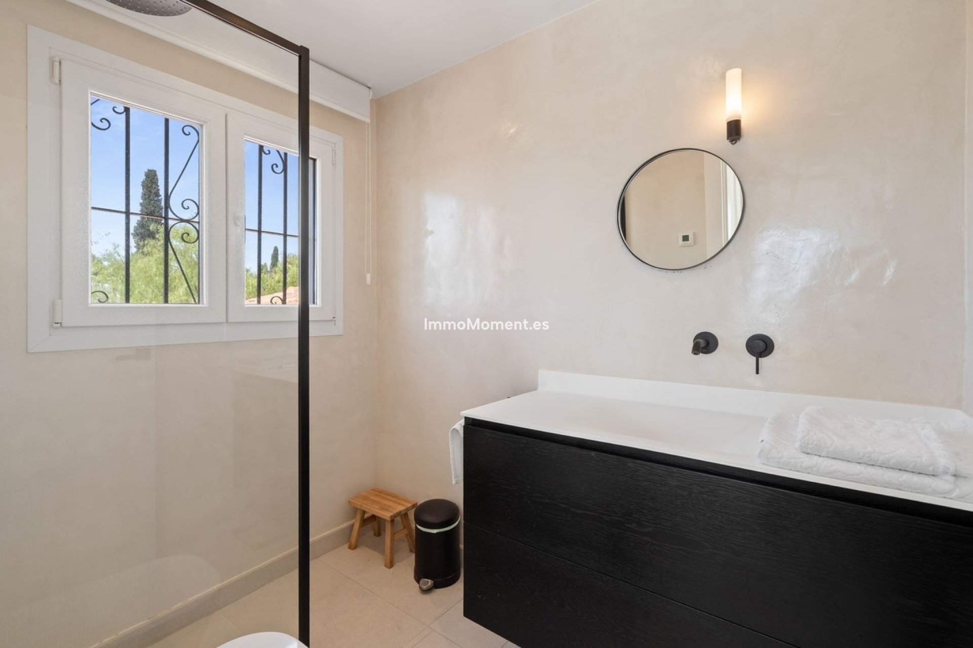 Resale - Detached villa - New Golden Mile