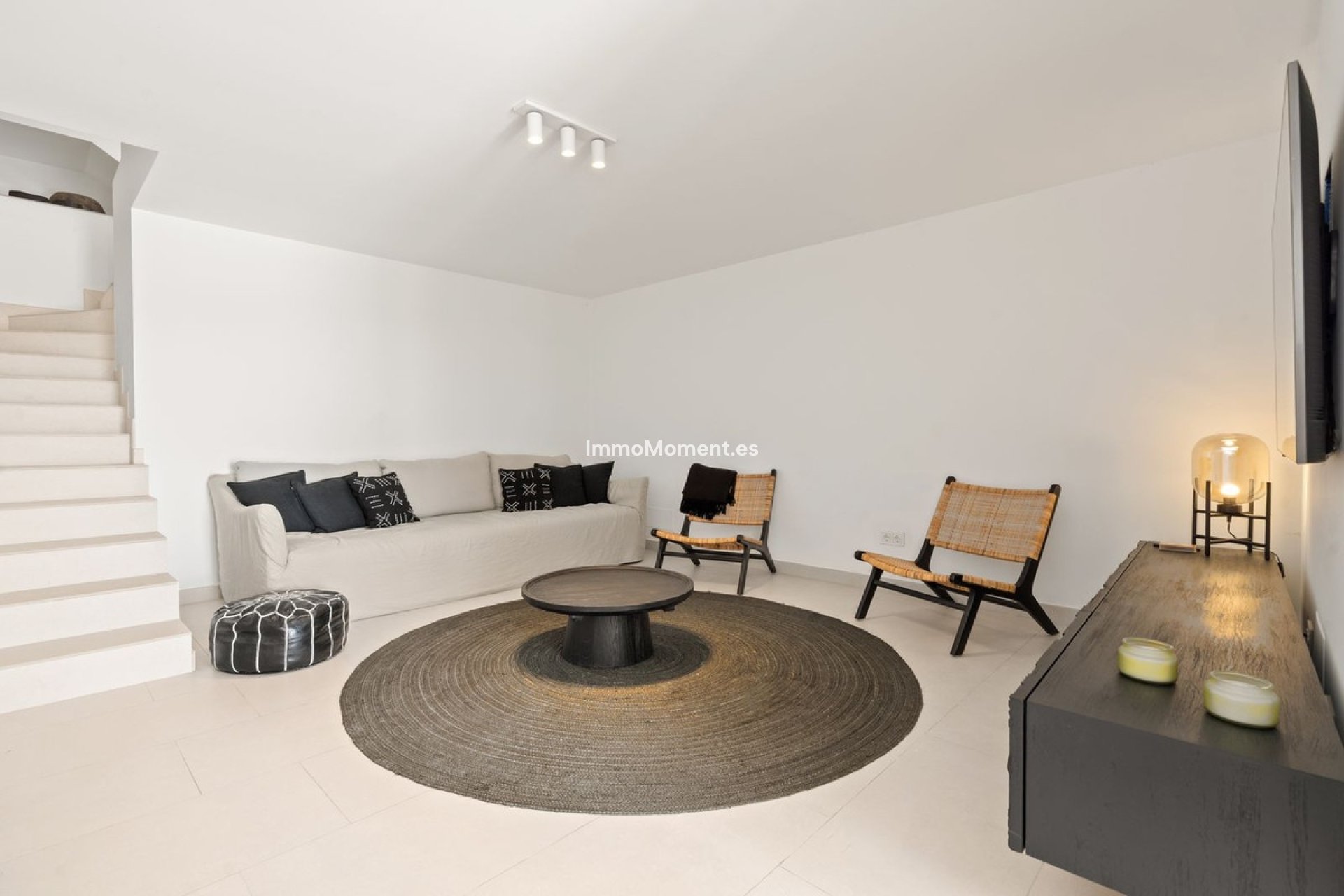 Resale - Detached villa - New Golden Mile