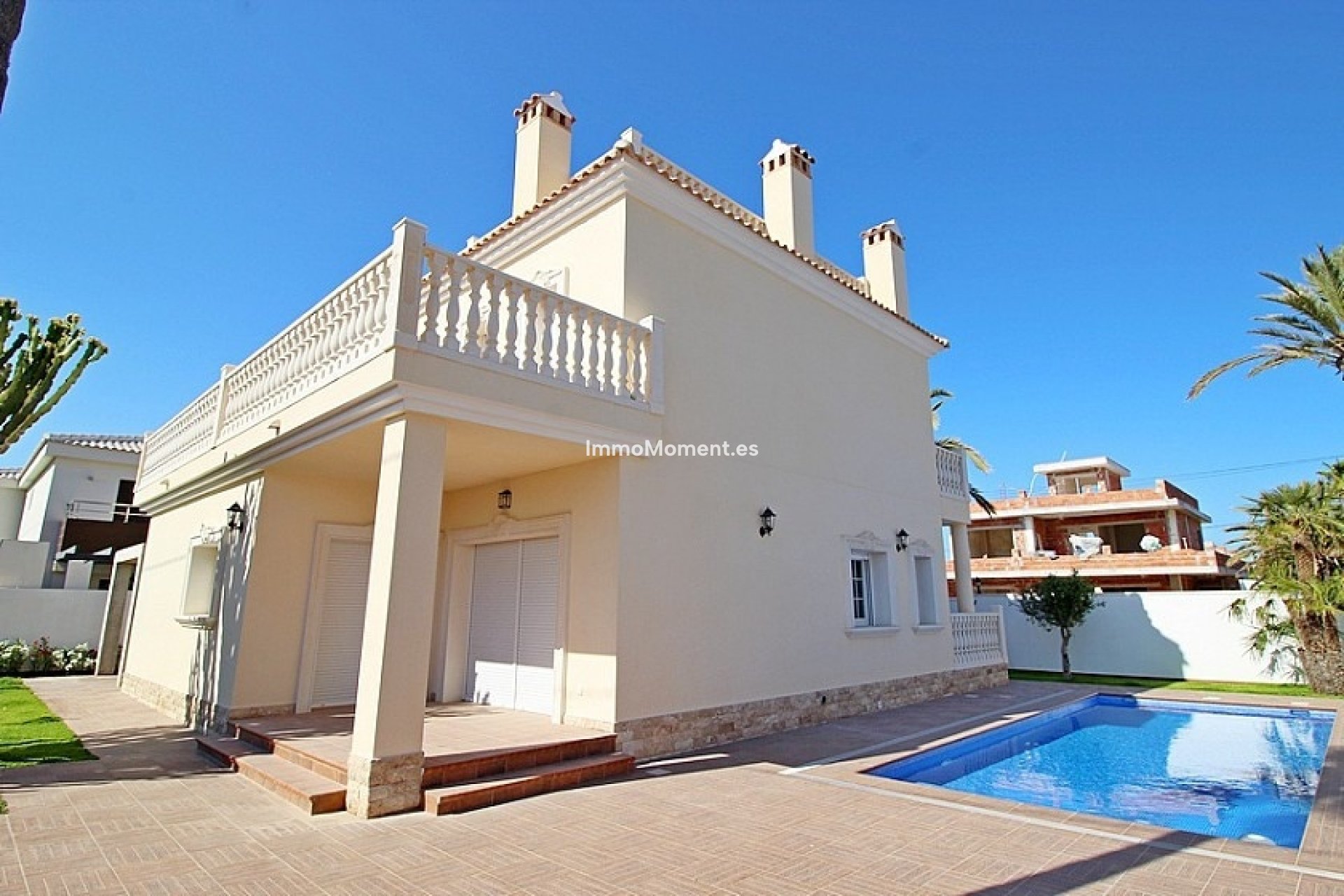 Resale - Detached villa - Orihuela Costa - Cabo roig - La Zenia