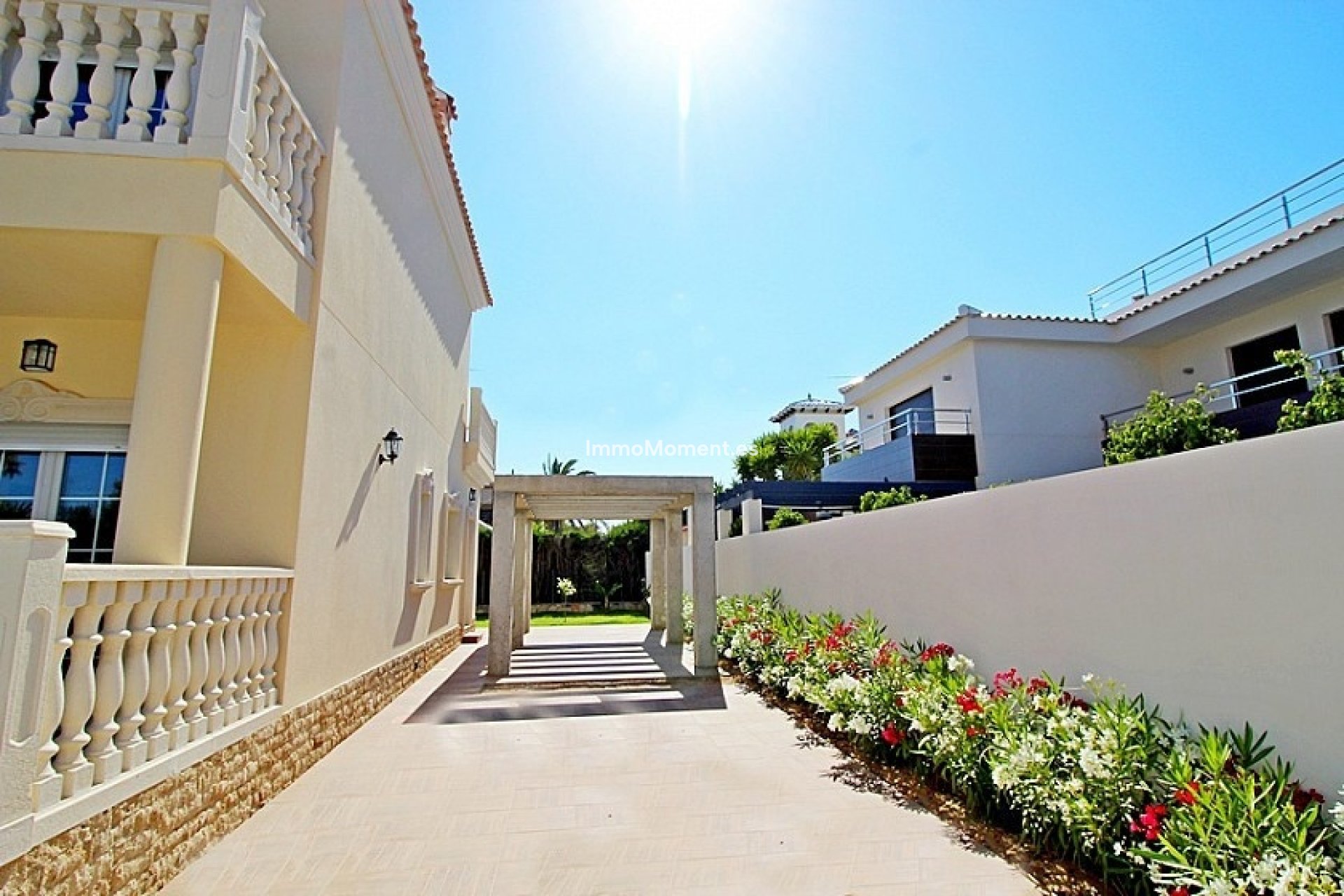 Resale - Detached villa - Orihuela Costa - Cabo roig - La Zenia