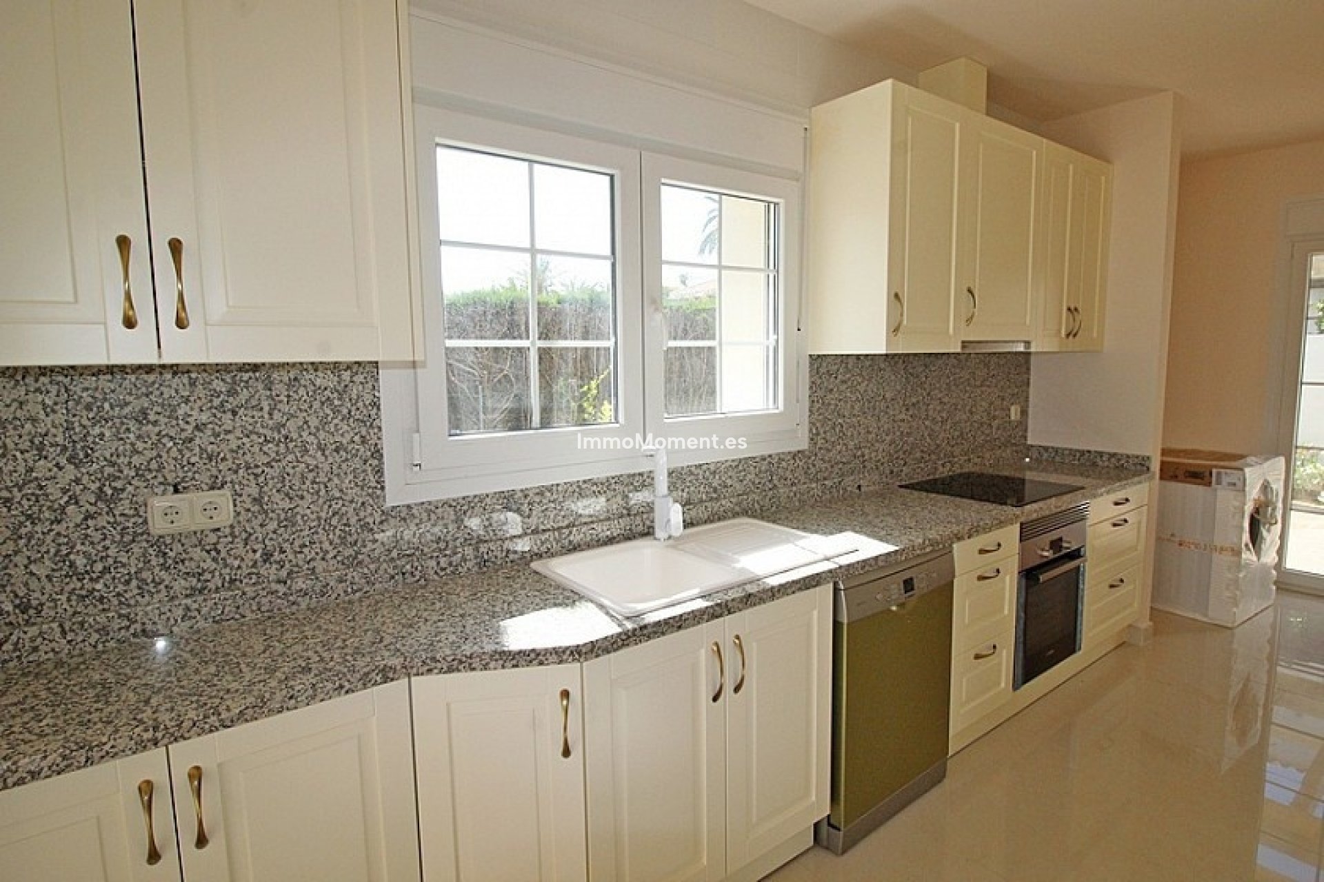 Resale - Detached villa - Orihuela Costa - Cabo roig - La Zenia