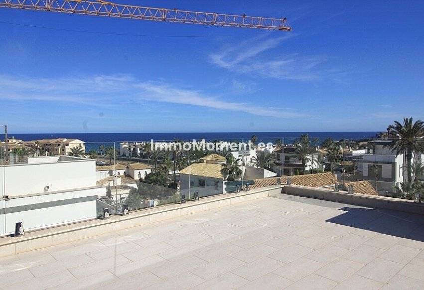 Resale - Detached villa - Orihuela Costa - Cabo roig - La Zenia