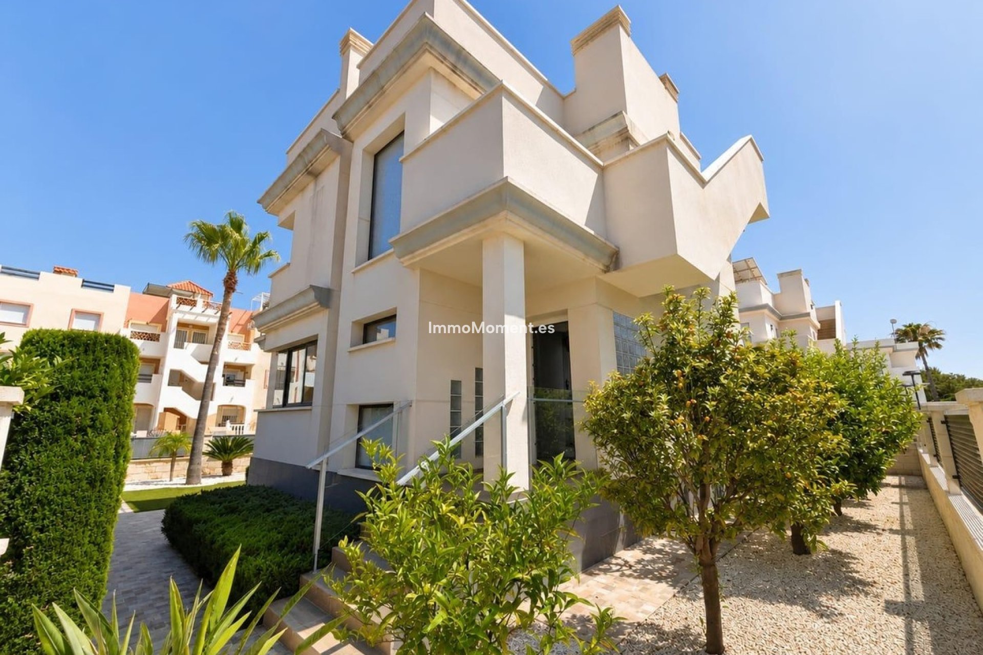 Resale - Detached villa - Orihuela Costa - Cabo roig - La Zenia