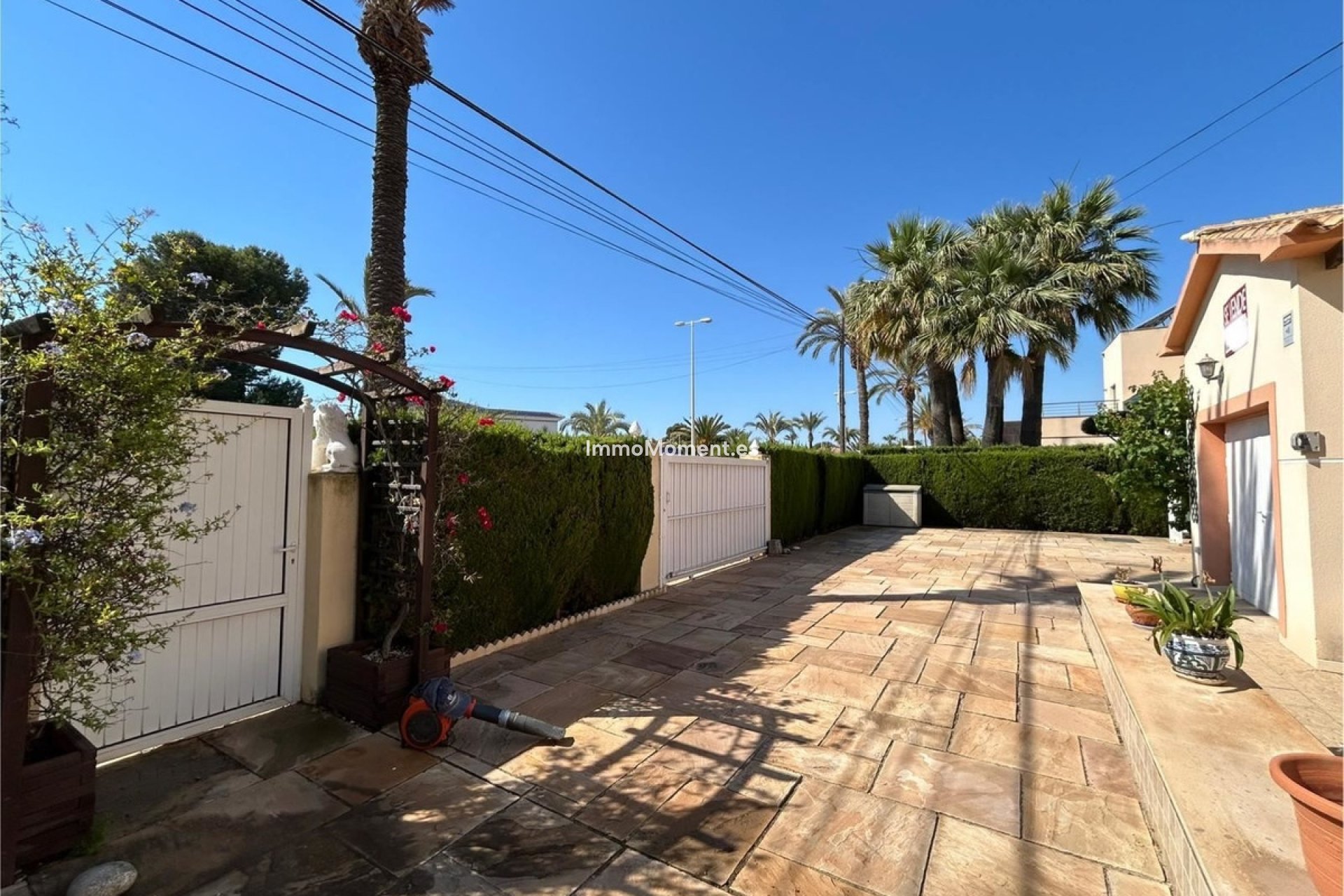 Resale - Detached villa - Orihuela Costa - Cabo roig - La Zenia