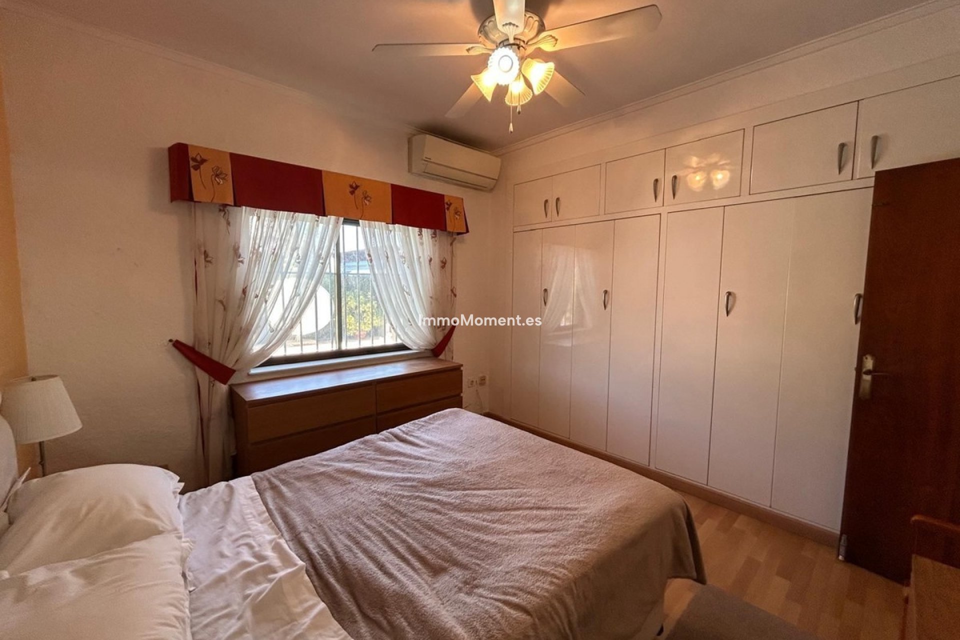 Resale - Detached villa - Orihuela Costa - Cabo roig - La Zenia