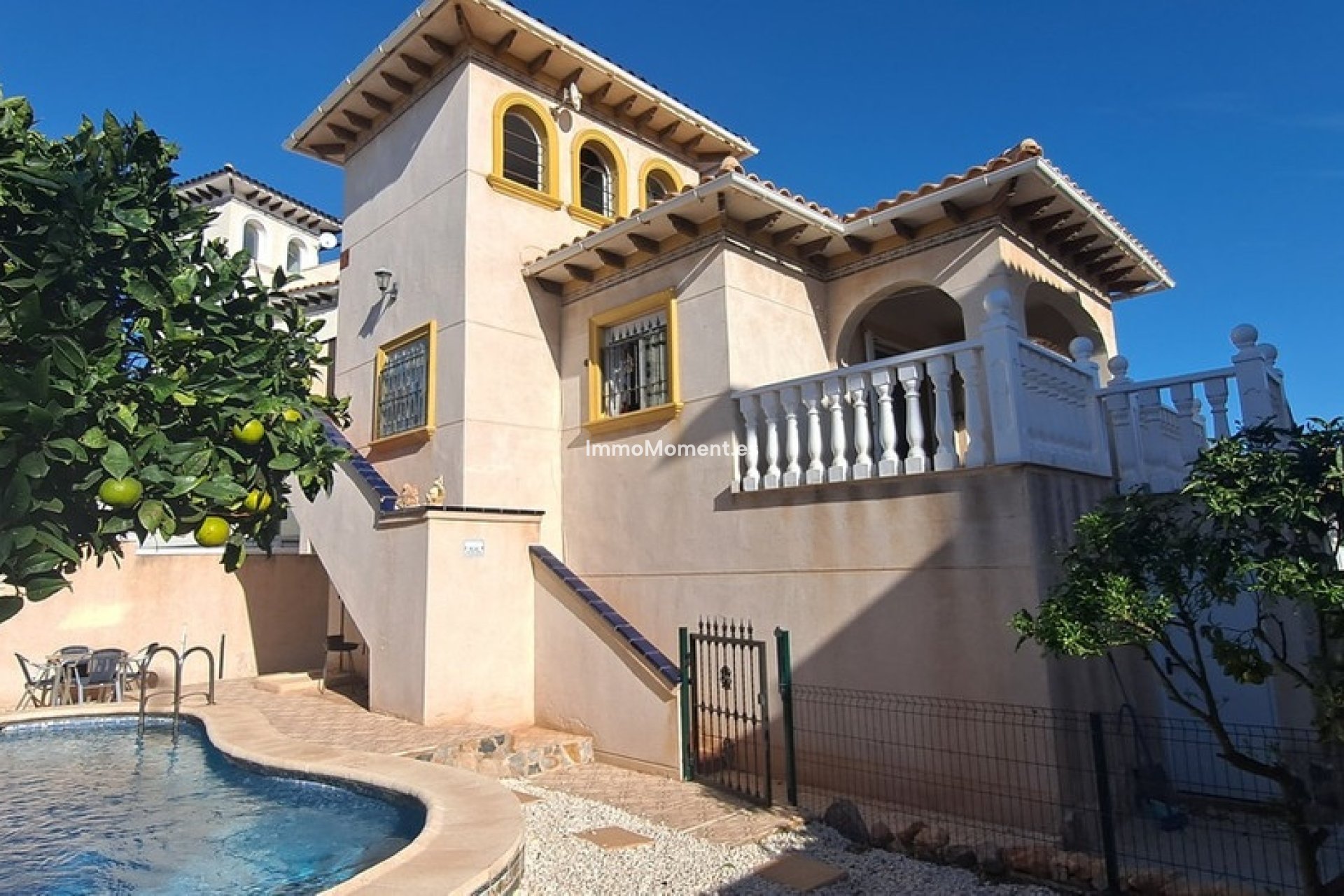 Resale - Detached villa - Orihuela Costa - Cabo roig - La Zenia