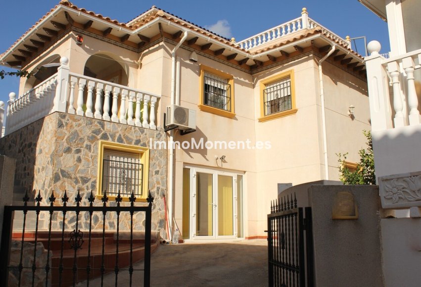 Resale - Detached villa - Orihuela Costa - Cabo roig - La Zenia