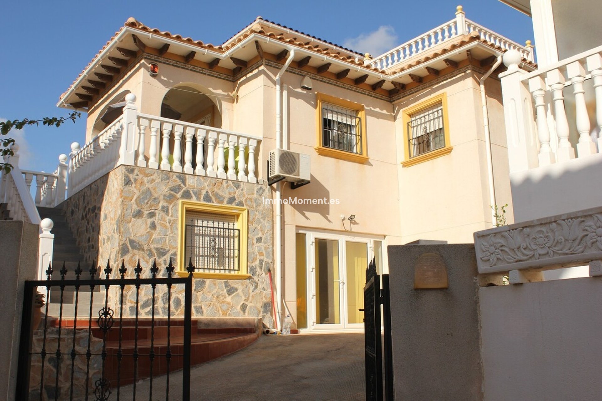 Resale - Detached villa - Orihuela Costa - Cabo roig - La Zenia
