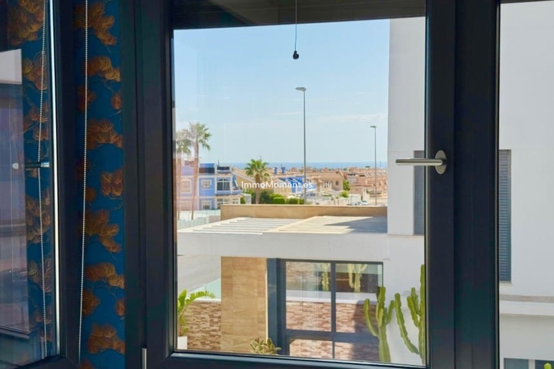 Resale - Detached villa - Orihuela Costa - Cabo roig - La Zenia