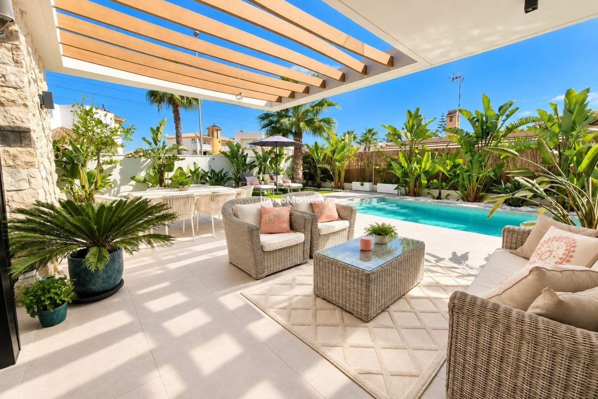 Resale - Detached villa - Orihuela Costa - Cabo roig - La Zenia