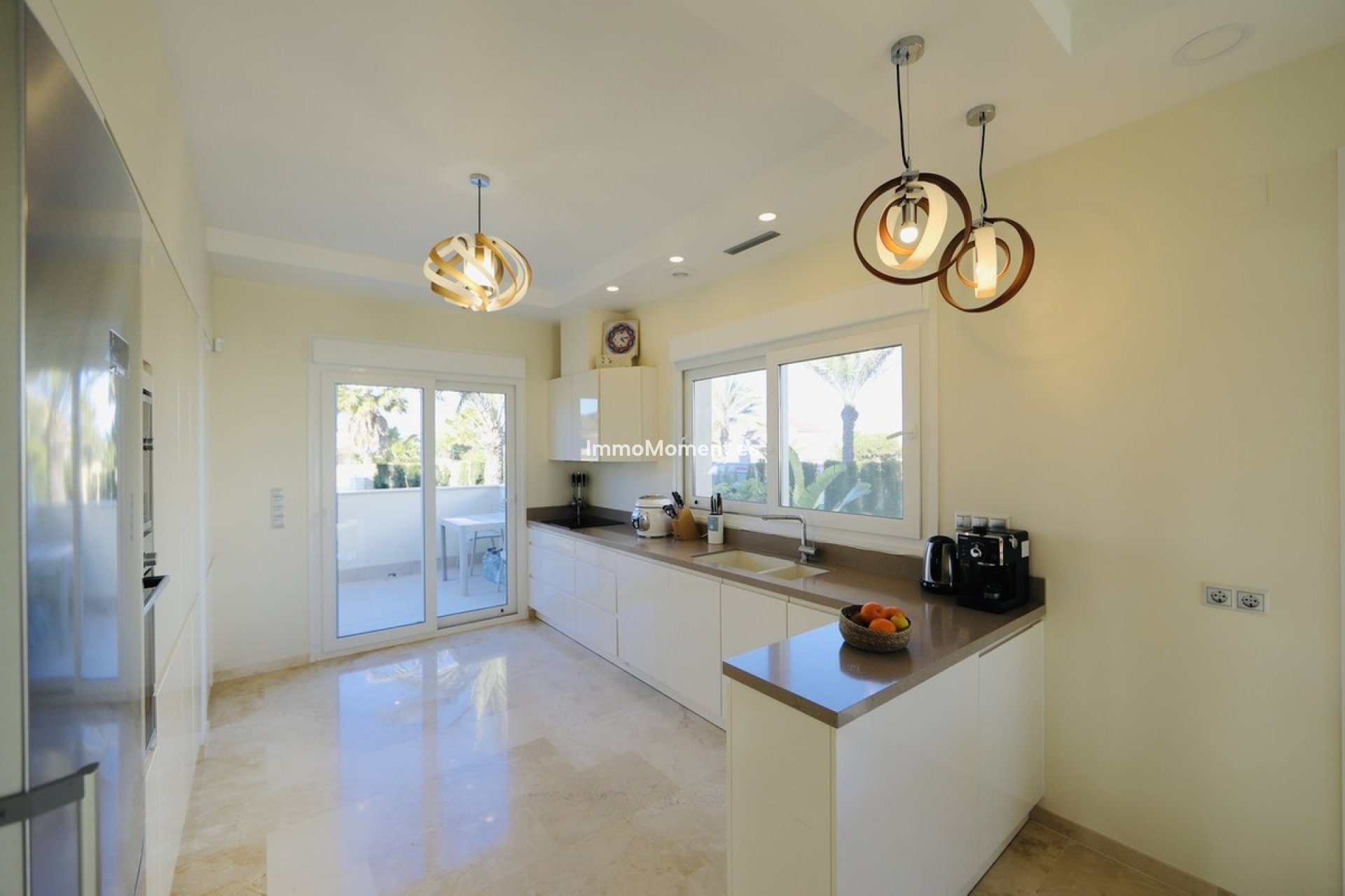 Resale - Detached villa - Orihuela Costa - Cabo roig - La Zenia
