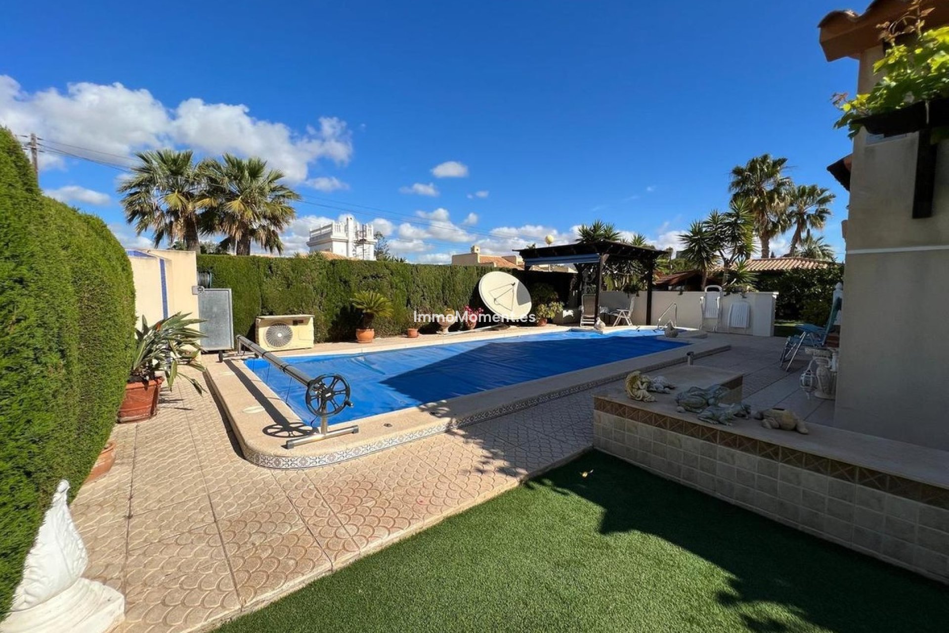 Resale - Detached villa - Orihuela Costa - Cabo roig - La Zenia