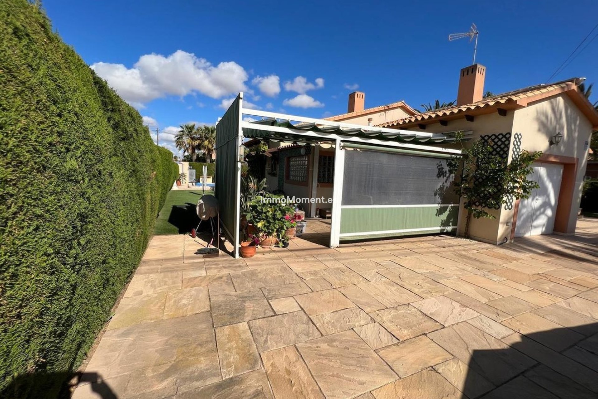 Resale - Detached villa - Orihuela Costa - Cabo roig - La Zenia