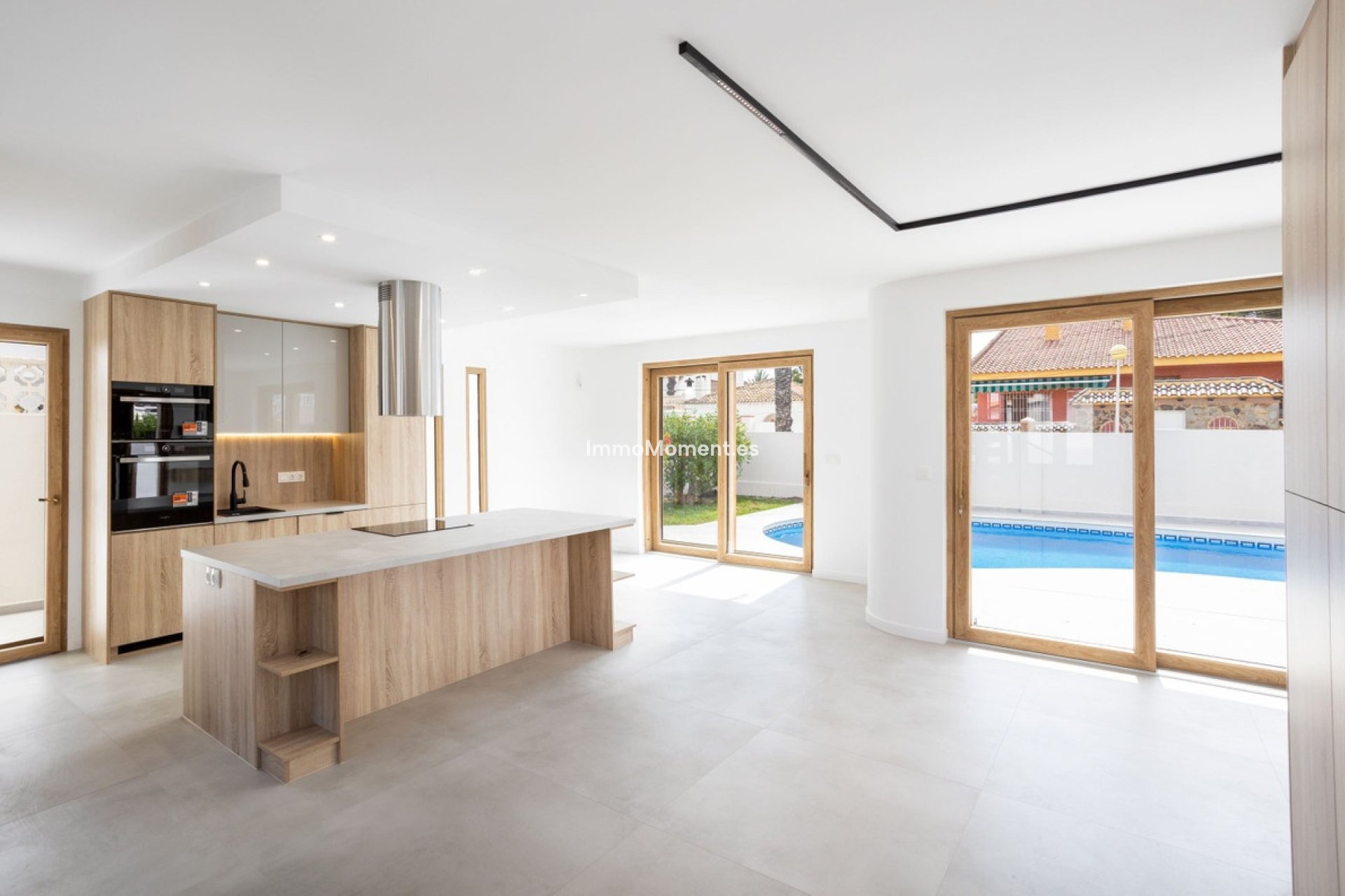 Resale - Detached villa - Orihuela Costa - Cabo roig - La Zenia