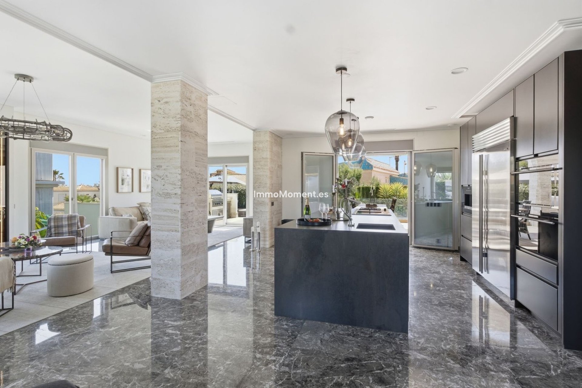 Resale - Detached villa - Orihuela Costa - Cabo roig - La Zenia