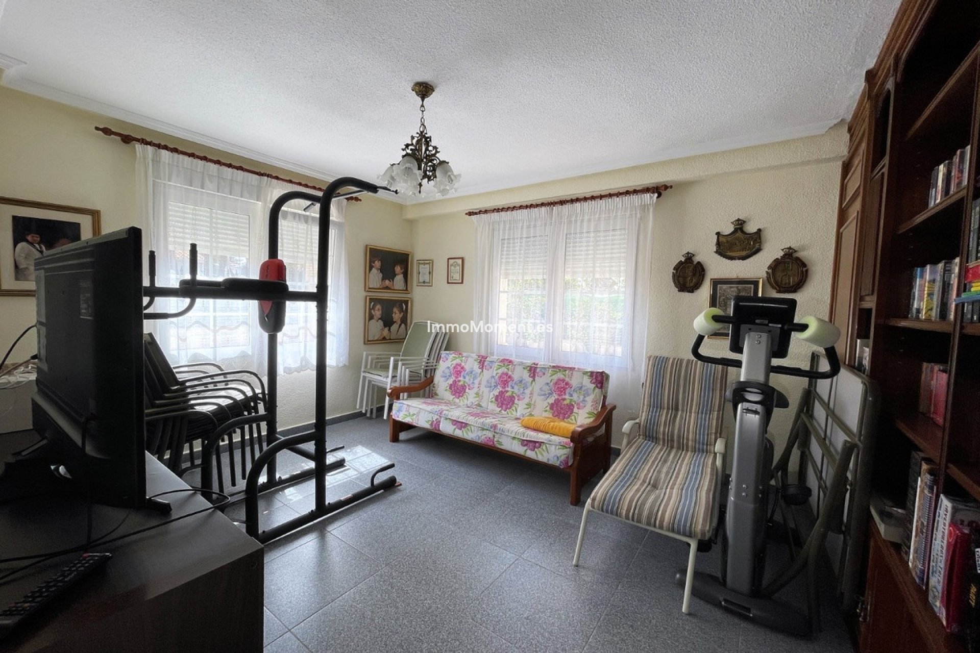 Resale - Detached villa - Orihuela Costa - Cabo roig - La Zenia