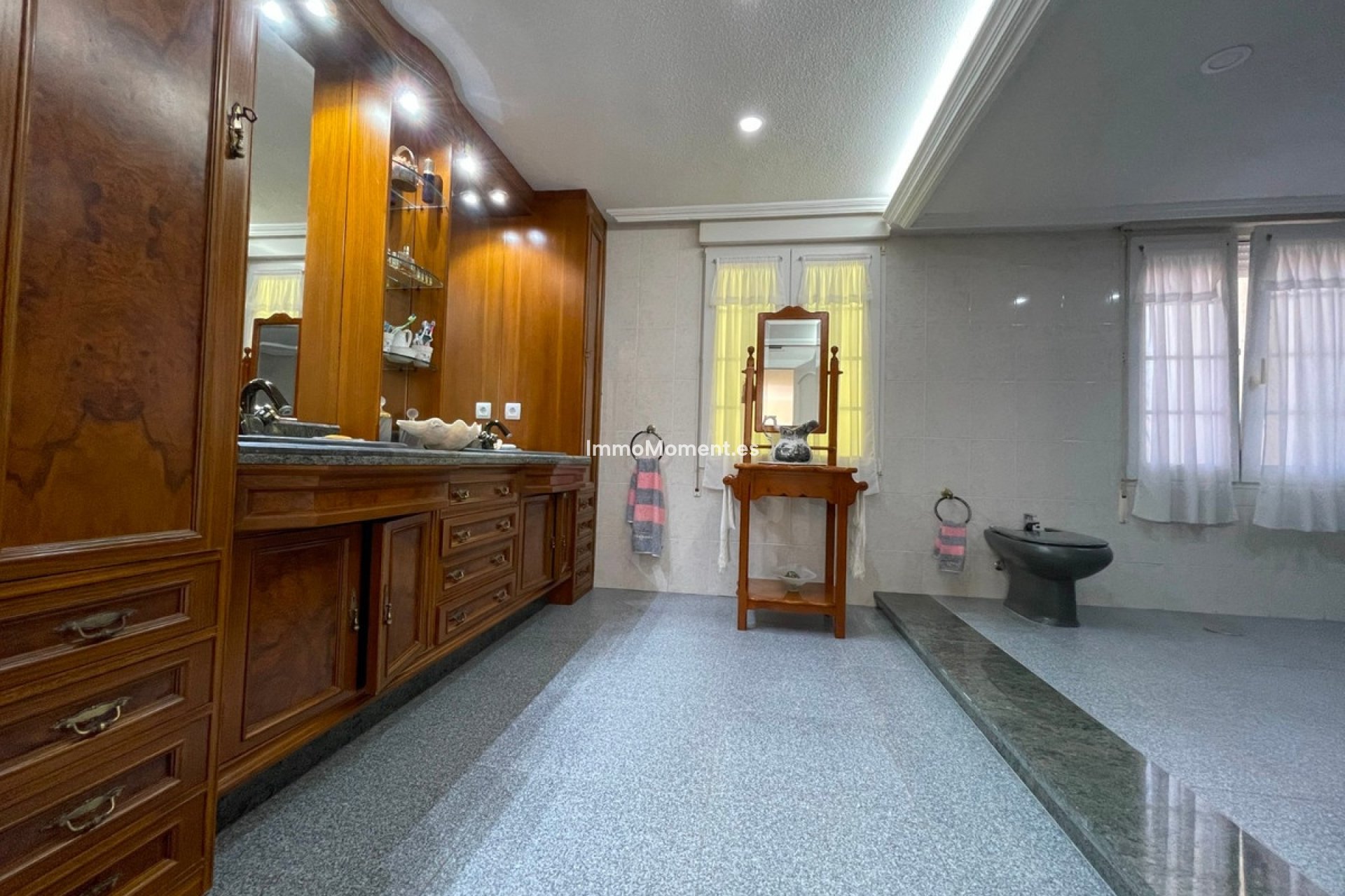 Resale - Detached villa - Orihuela Costa - Cabo roig - La Zenia