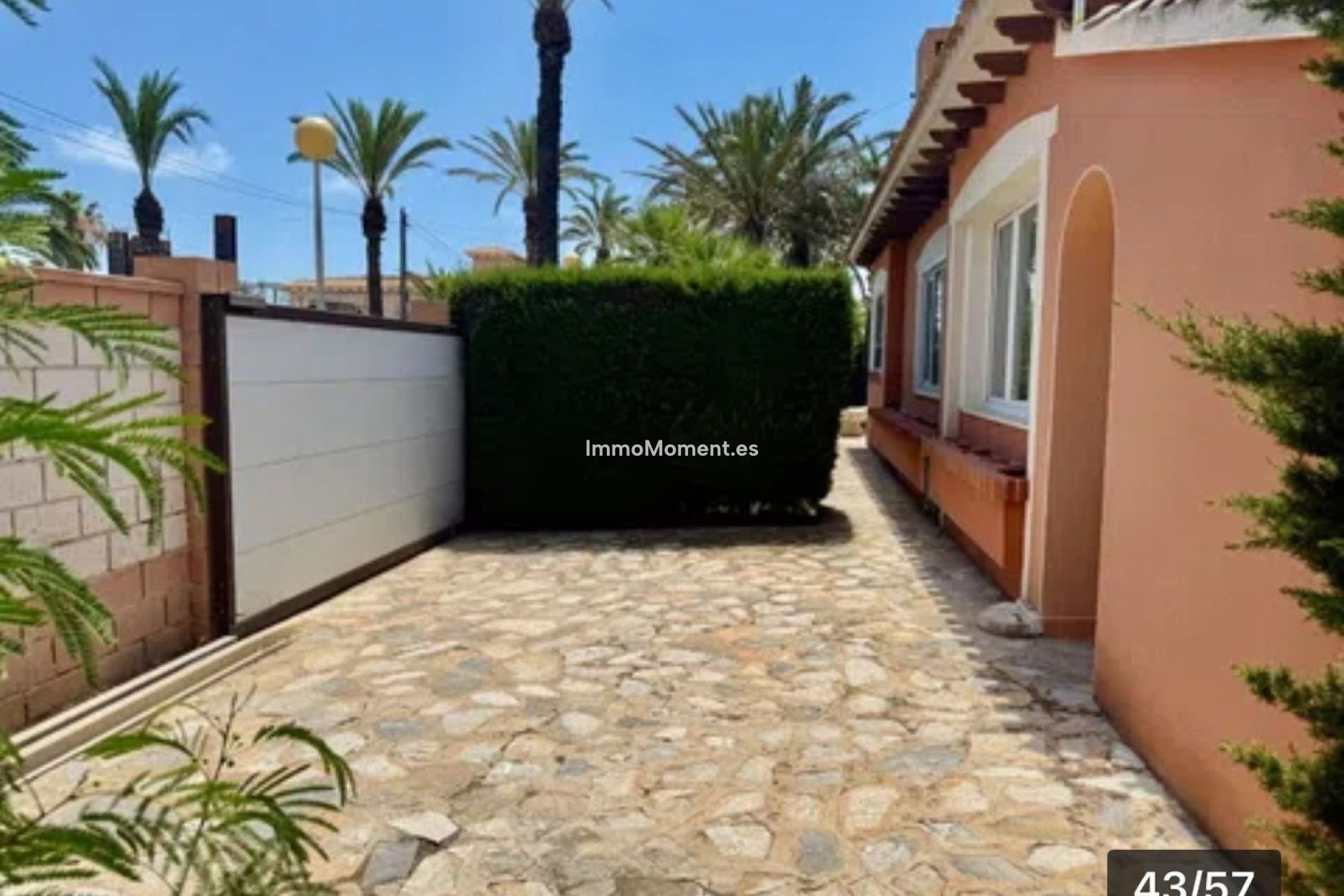 Resale - Detached villa - Orihuela Costa - Cabo roig - La Zenia