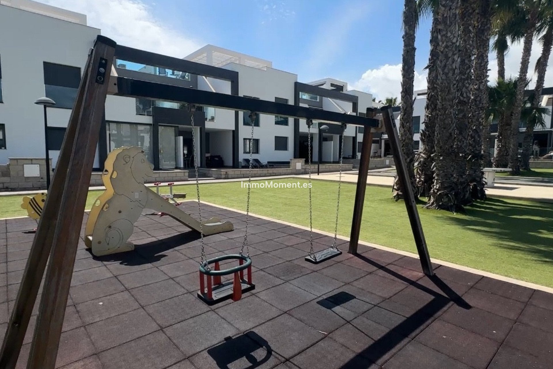 Resale - Detached villa - Orihuela Costa - Cabo roig - La Zenia