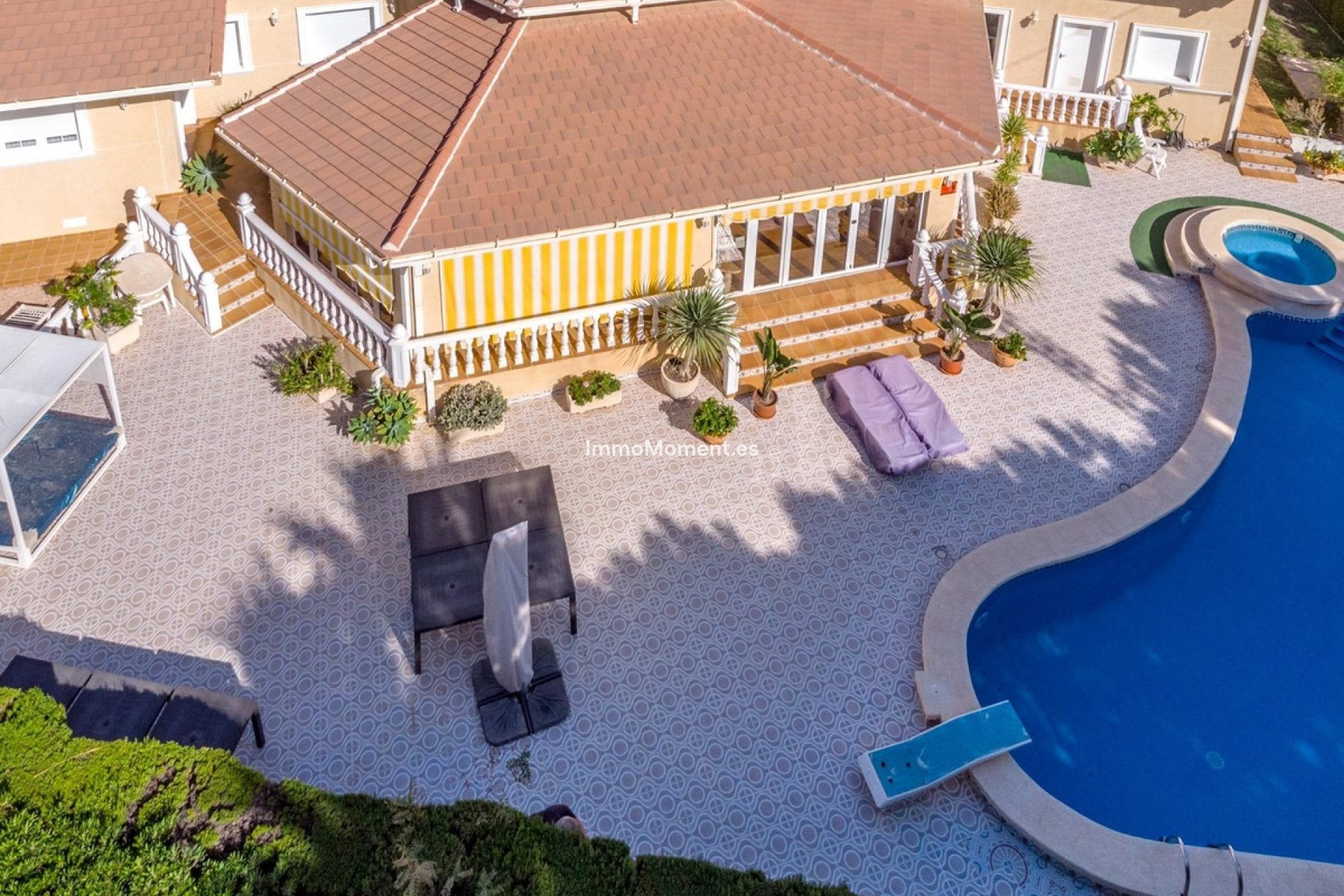 Resale - Detached villa - Orihuela Costa - Cabo roig - La Zenia