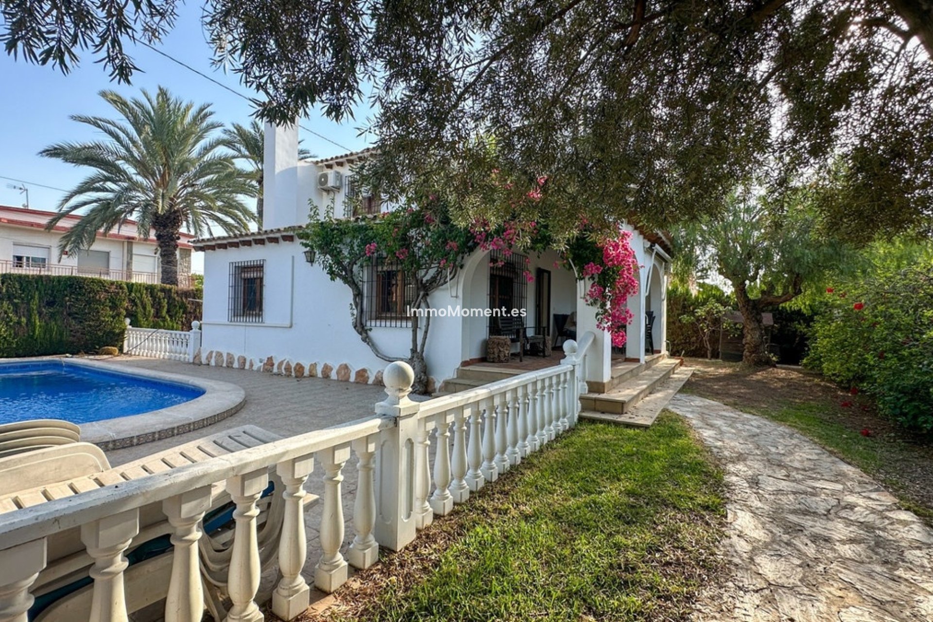 Resale - Detached villa - Orihuela Costa - Cabo roig - La Zenia