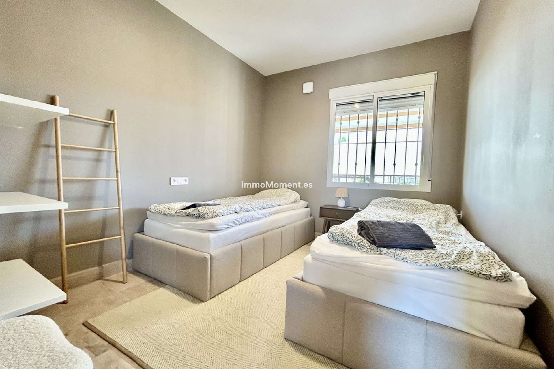 Resale - Detached villa - Orihuela Costa - Cabo roig - La Zenia