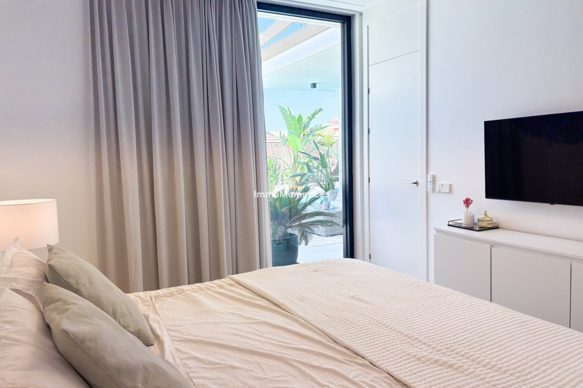 Resale - Detached villa - Orihuela Costa - Cabo roig - La Zenia