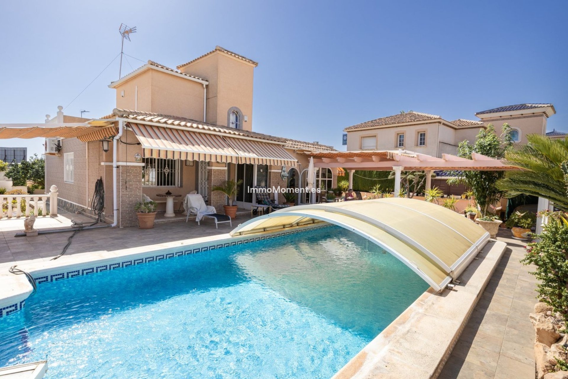 Resale - Detached villa - Orihuela Costa - La Regia