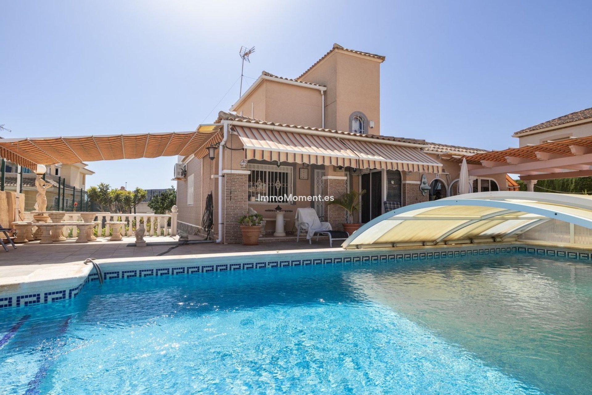 Resale - Detached villa - Orihuela Costa - La Regia