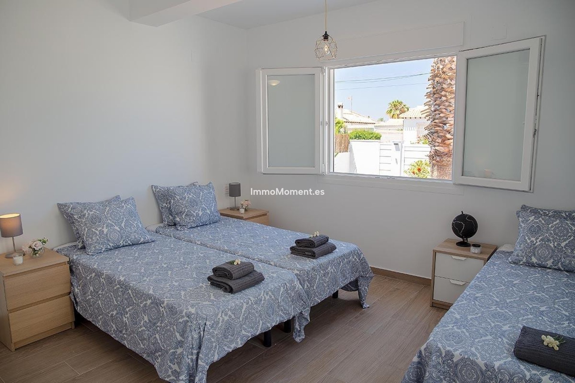 Resale - Detached villa - Orihuela Costa - Playa Flamenca
