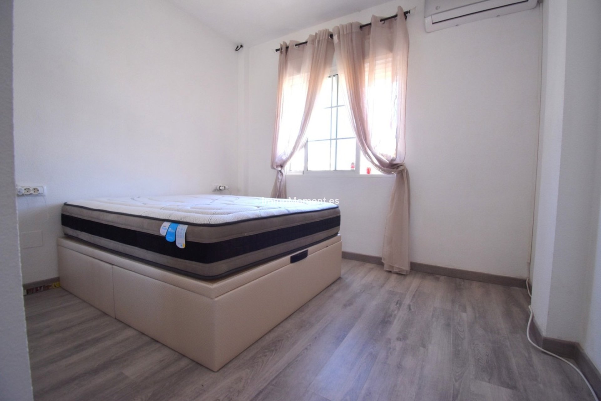 Resale - Detached villa - Orihuela Costa - Playa Flamenca
