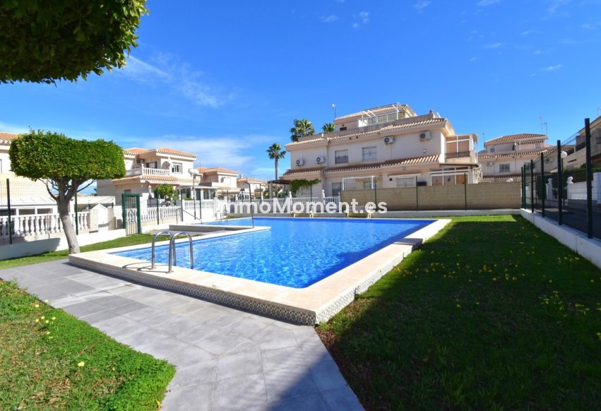 Resale - Detached villa - Orihuela Costa - Playa Flamenca
