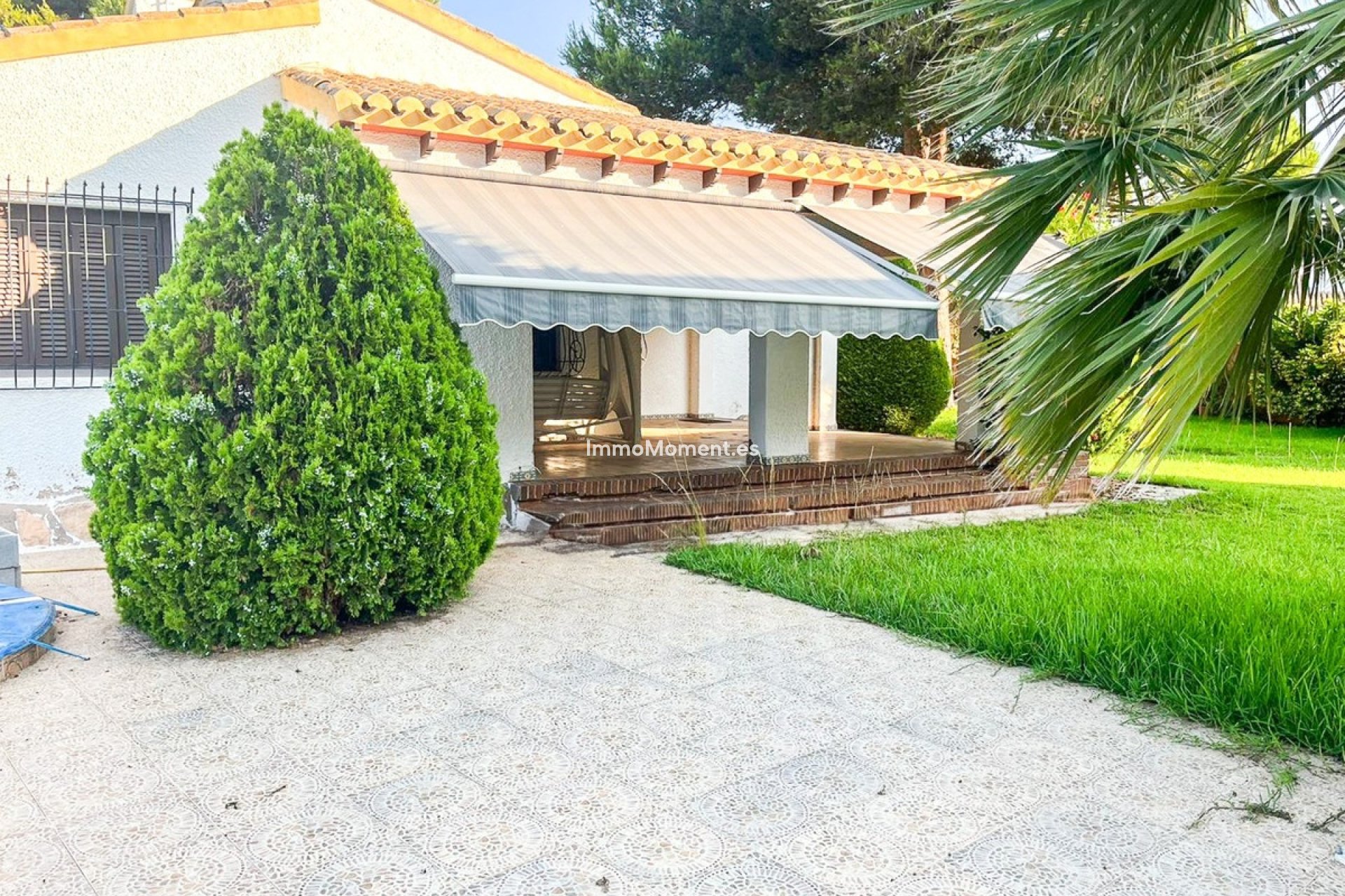 Resale - Detached villa - Orihuela Costa - Punta Prima