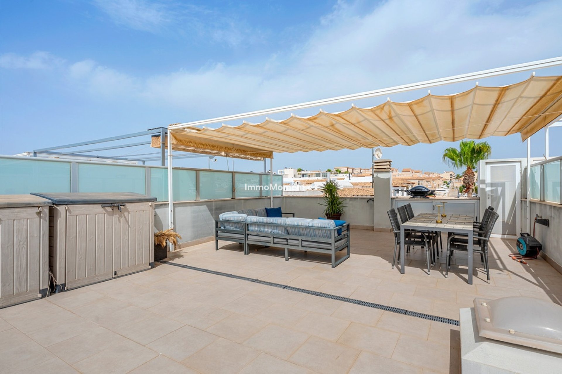 Resale - Detached villa - Orihuela Costa - Punta Prima