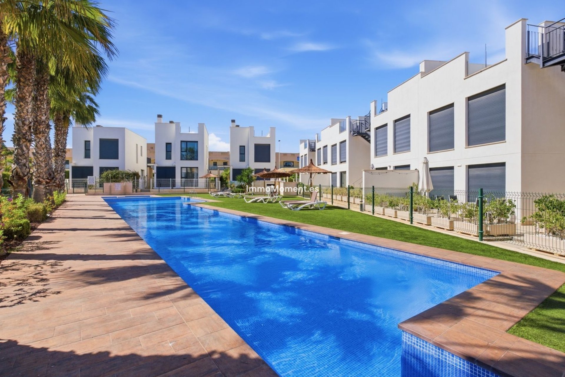 Resale - Detached villa - Orihuela Costa - Punta Prima