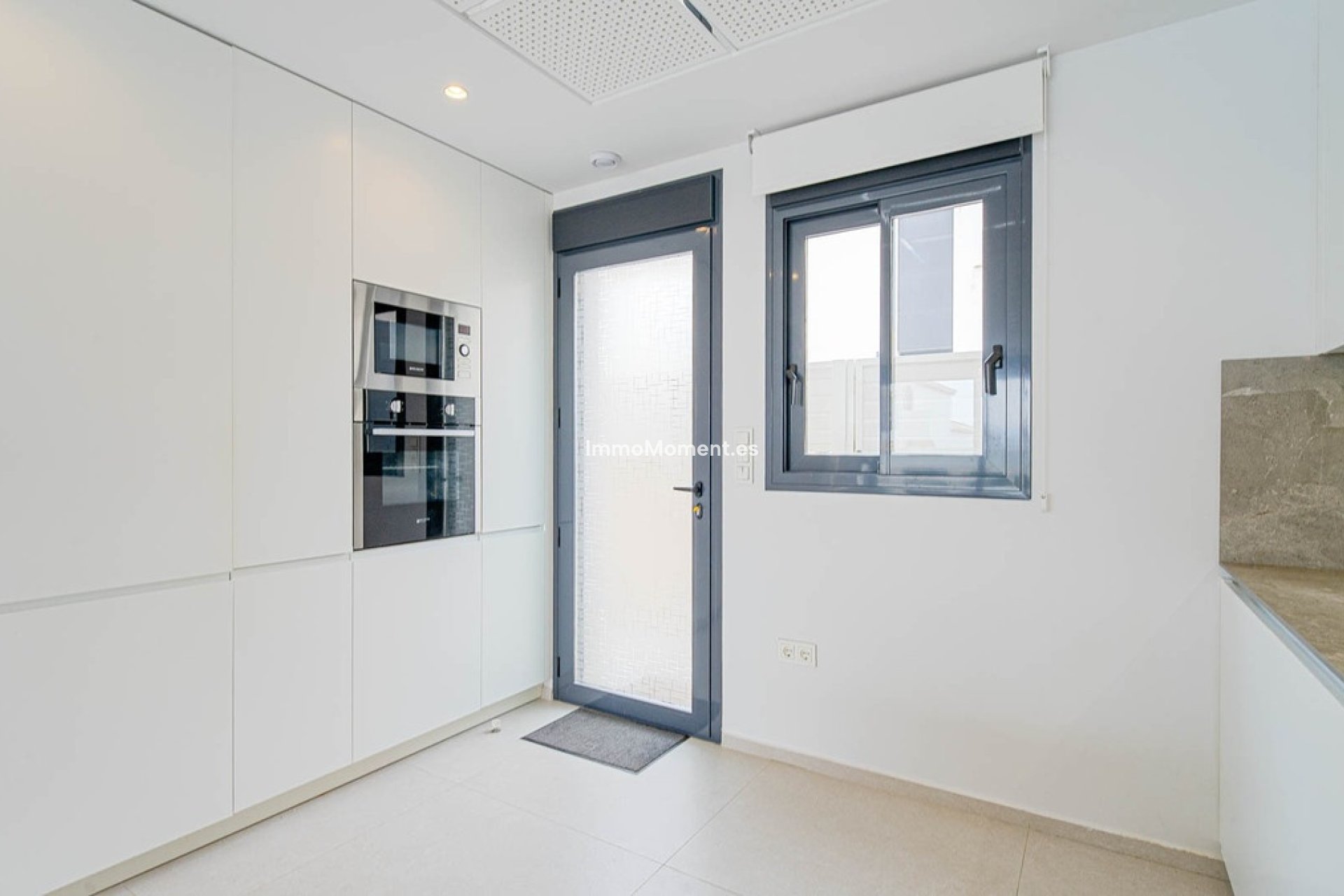 Resale - Detached villa - Orihuela Costa - Punta Prima