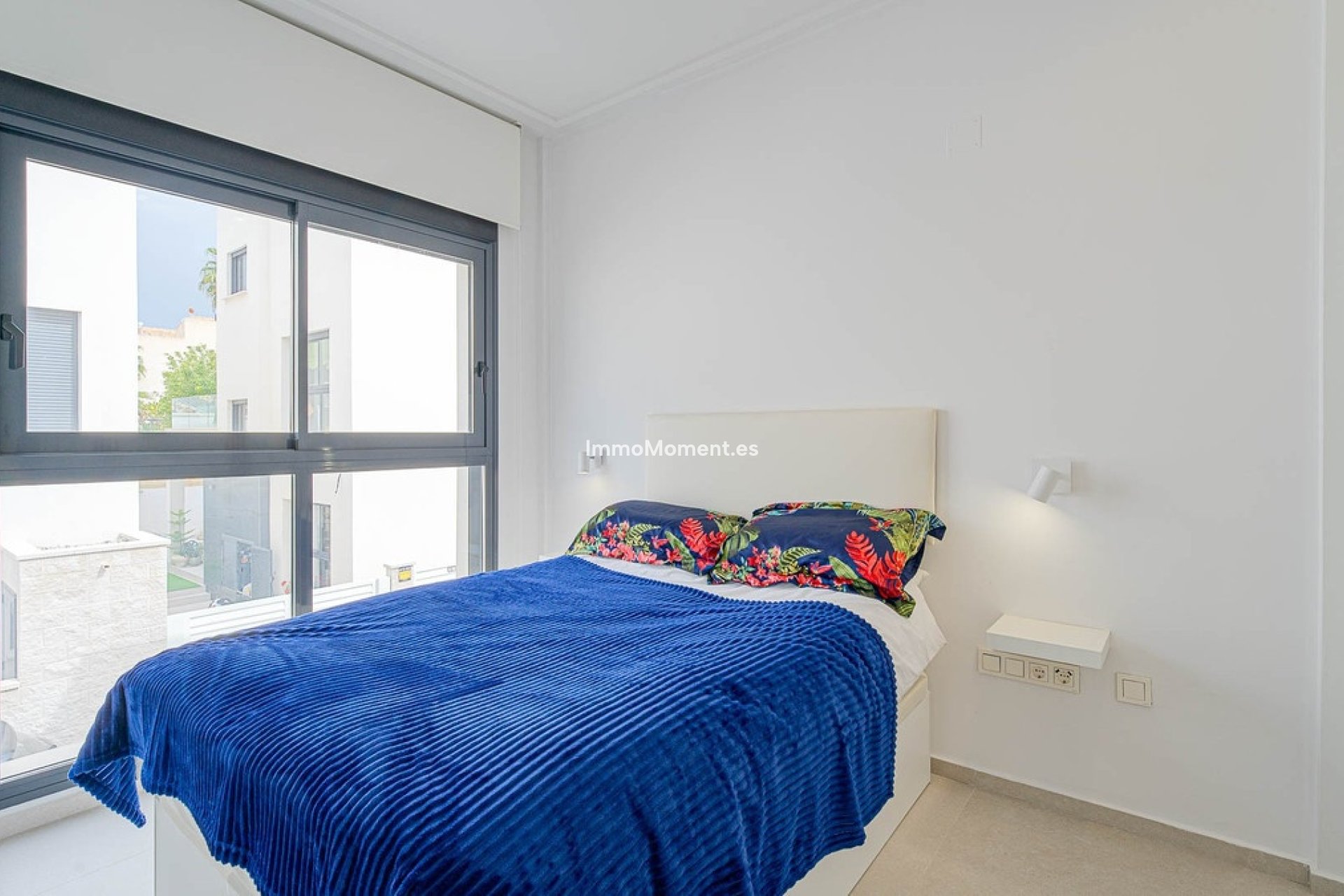 Resale - Detached villa - Orihuela Costa - Punta Prima