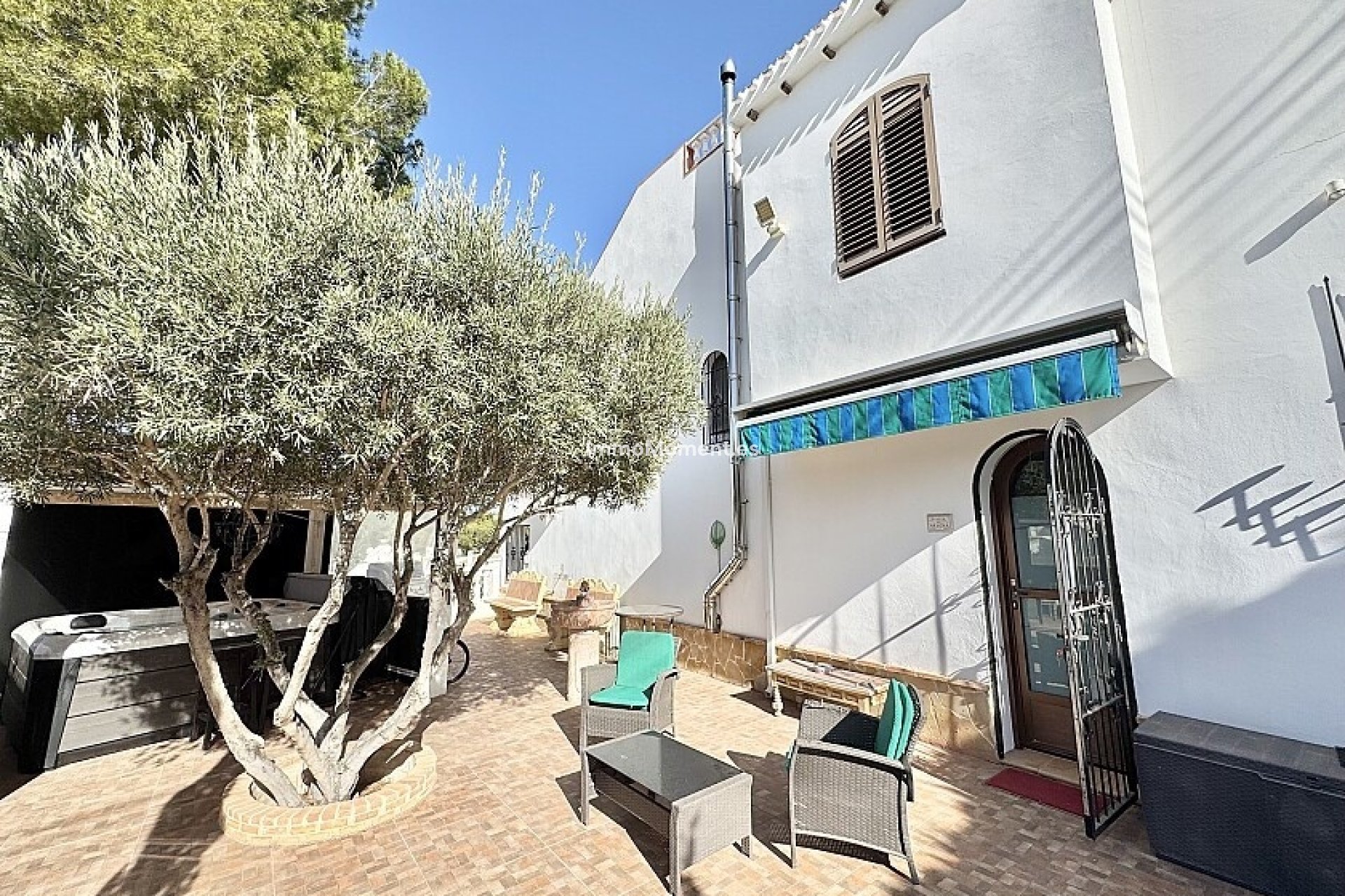 Resale - Detached villa - Orihuela Costa - Villamartín