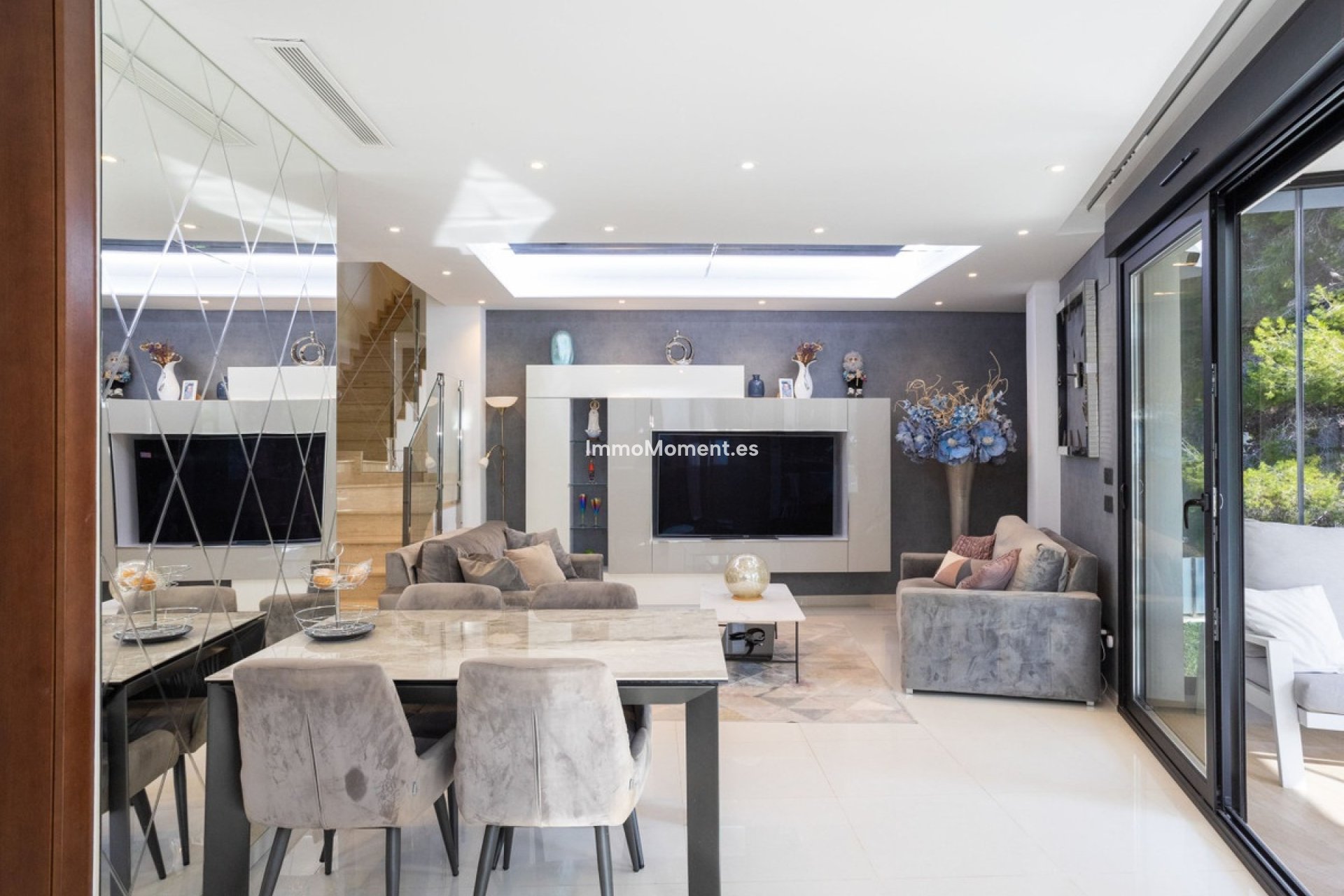 Resale - Detached villa - Orihuela Costa - Villamartín