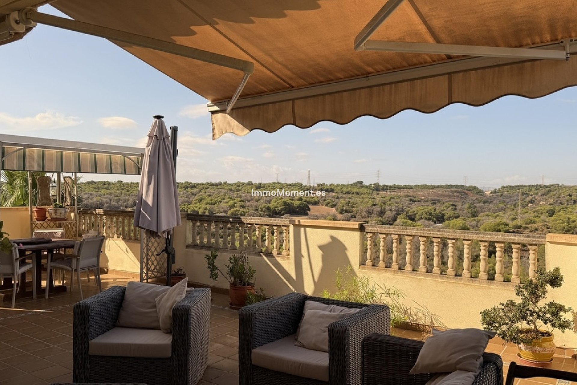 Resale - Detached villa - Orihuela Costa - Villamartín