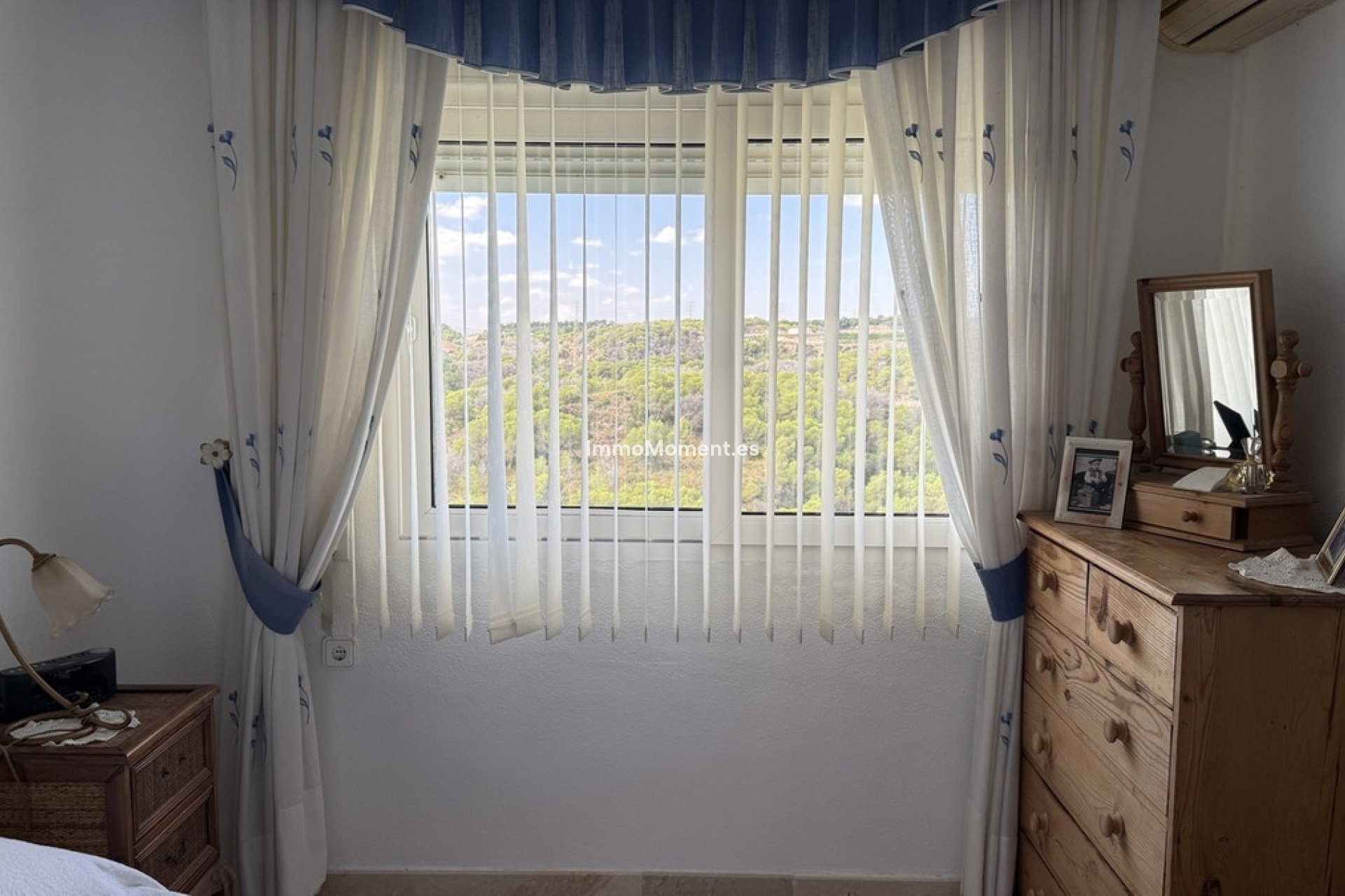 Resale - Detached villa - Orihuela Costa - Villamartín
