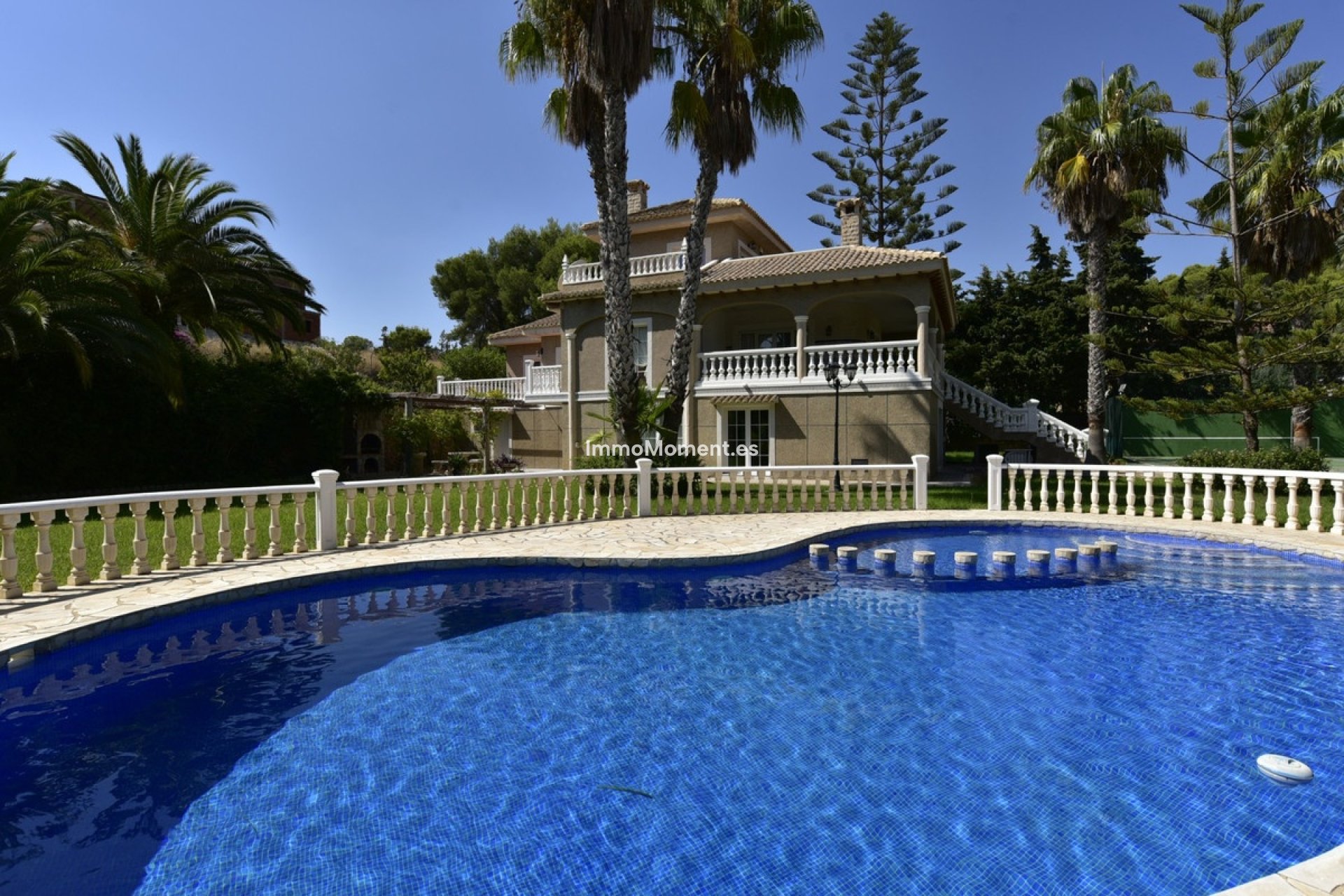 Resale - Detached villa - Orihuela Costa - Villamartín