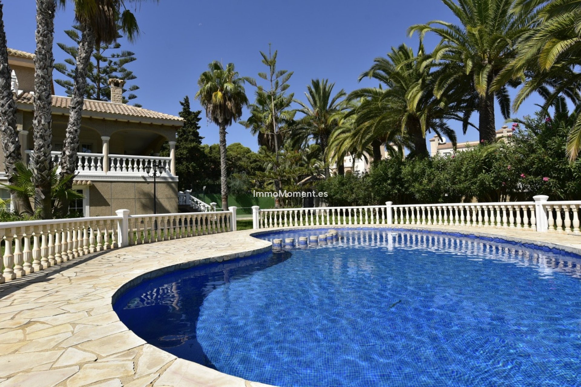 Resale - Detached villa - Orihuela Costa - Villamartín