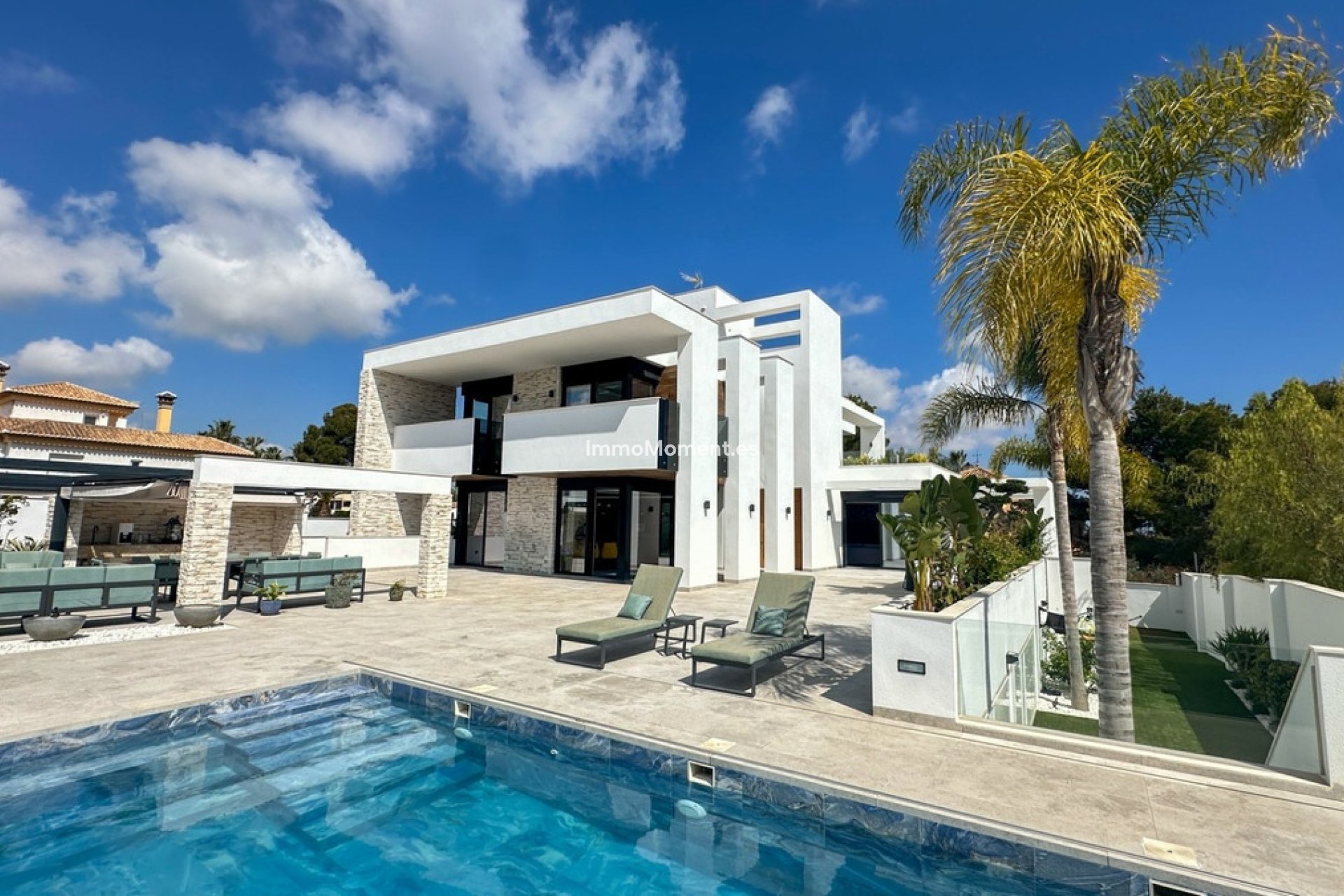 Resale - Detached villa - Orihuela Costa - Villamartín