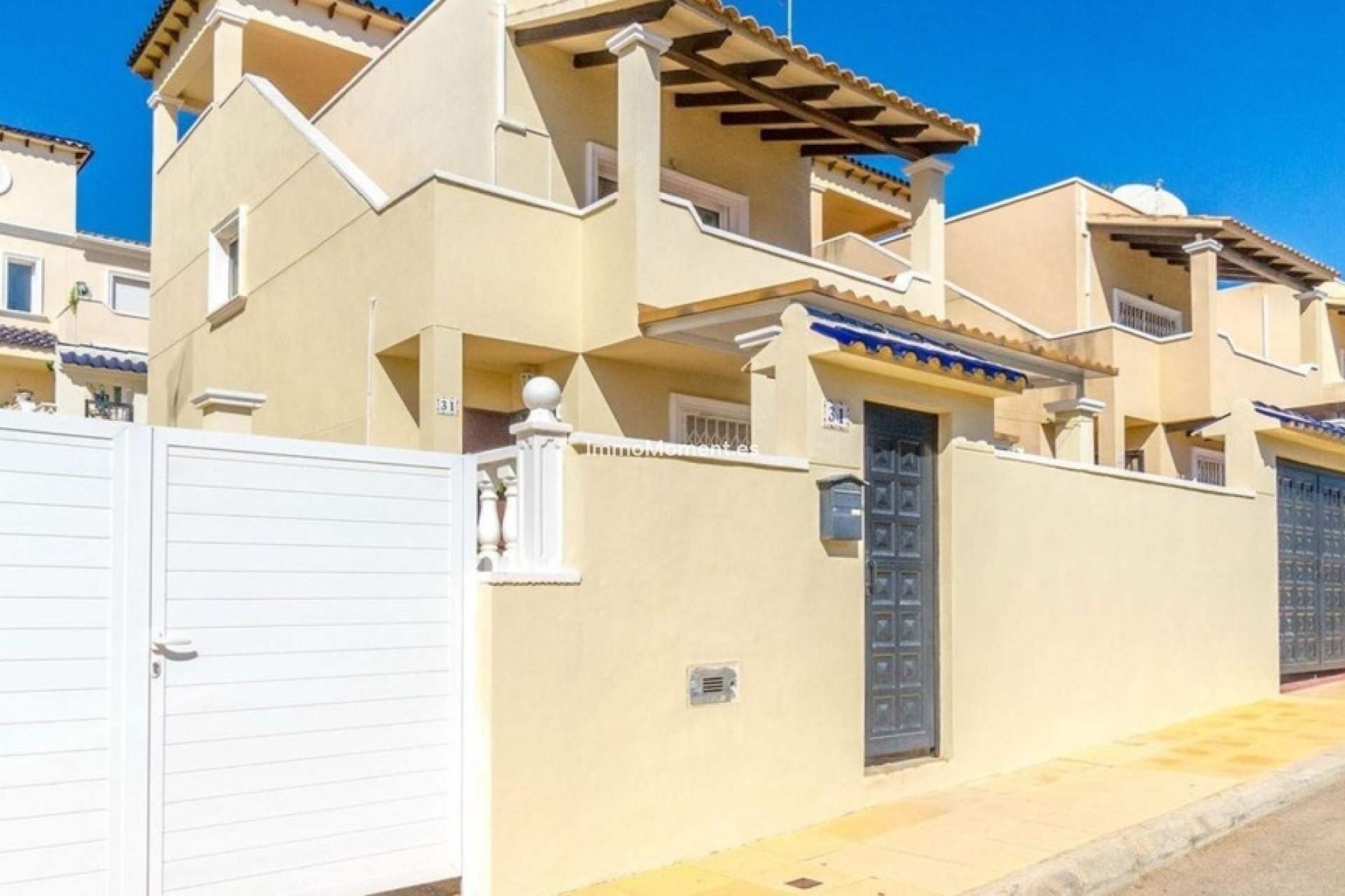 Resale - Detached villa - Orihuela Costa - Villamartín