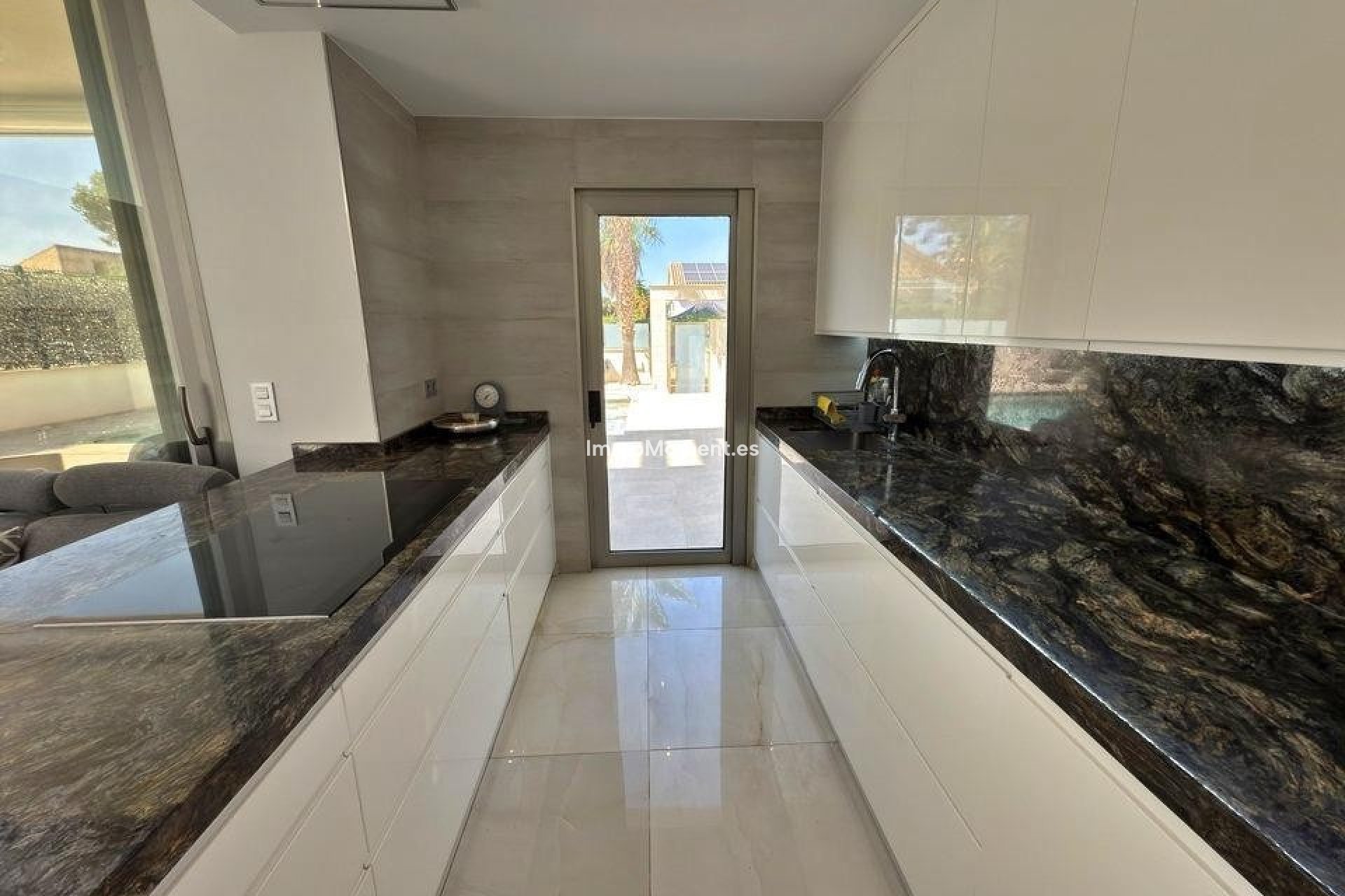 Resale - Detached villa - Orihuela Costa - Villamartín