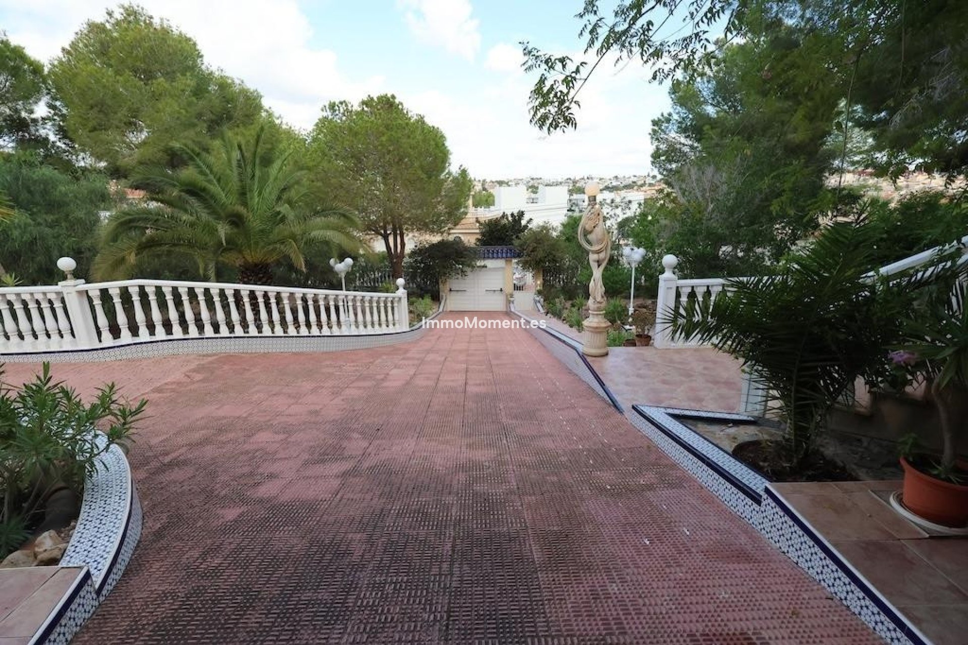 Resale - Detached villa - Orihuela Costa