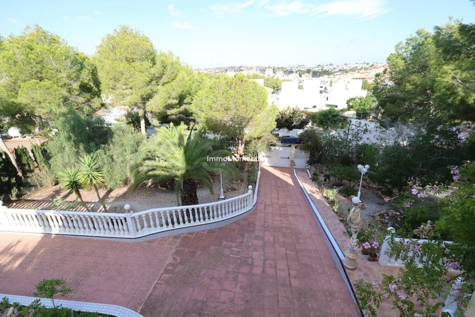 Resale - Detached villa - Orihuela Costa